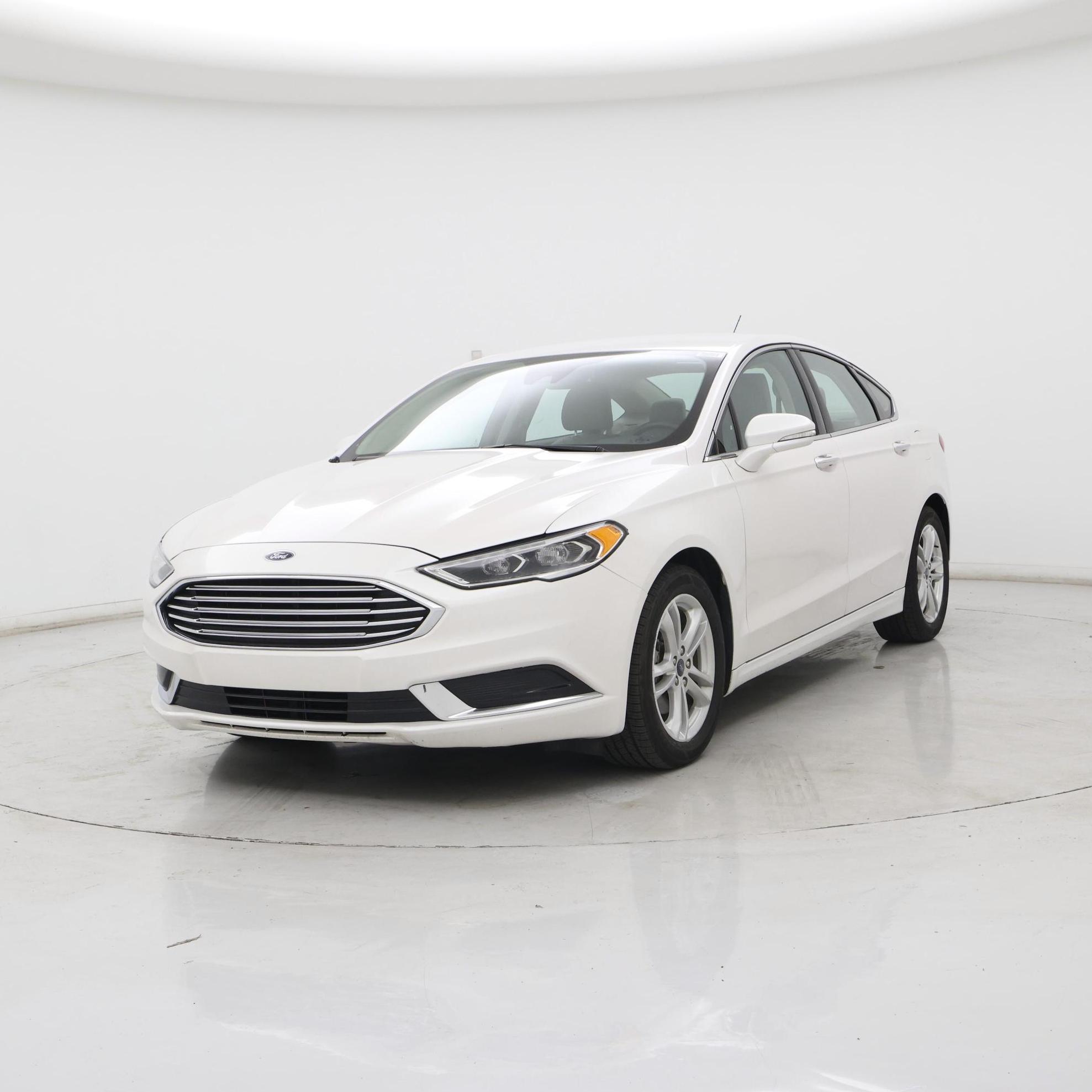 Thumbnail: 2018 Ford Fusion - 4