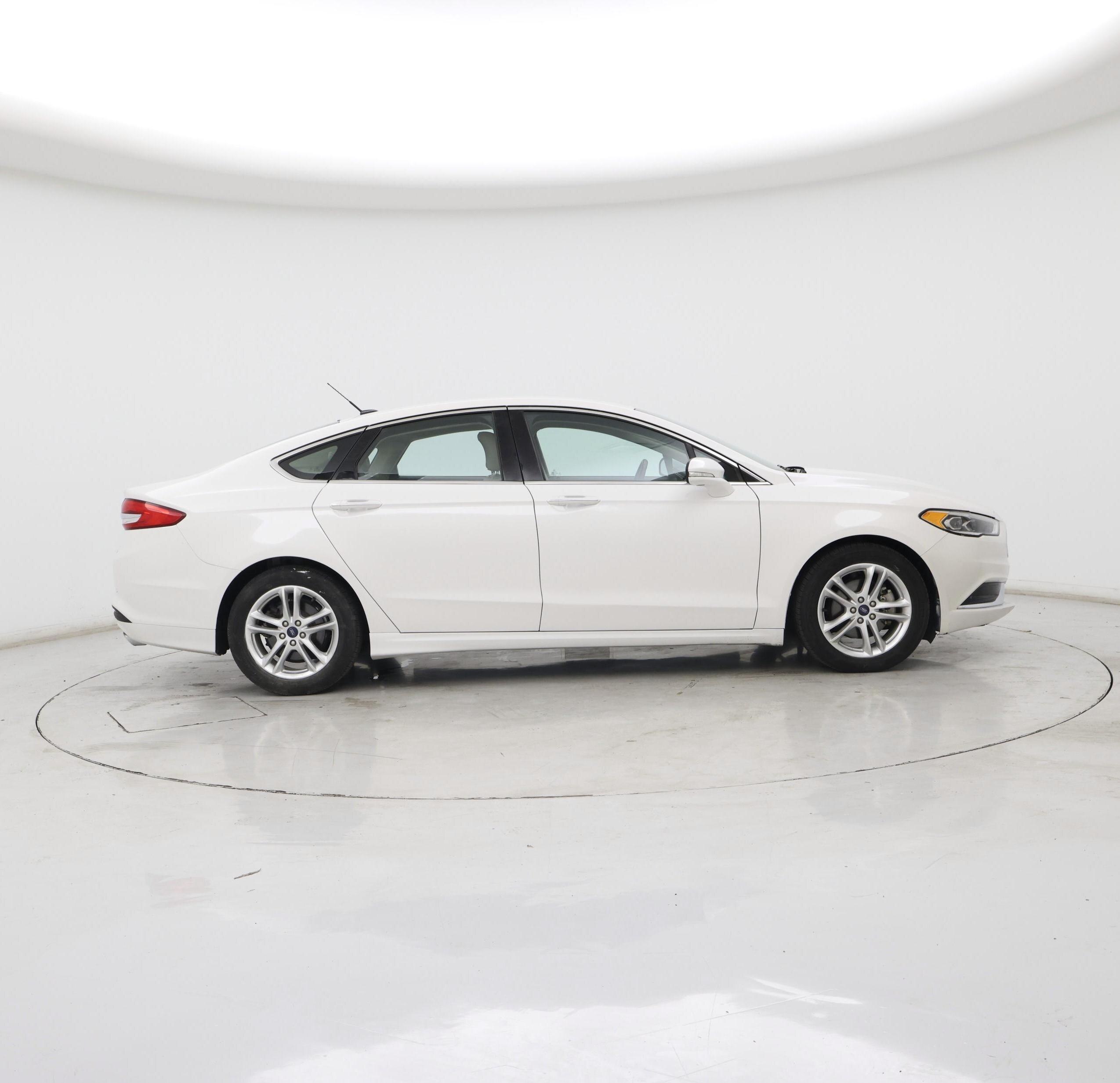 Thumbnail: 2018 Ford Fusion - 7