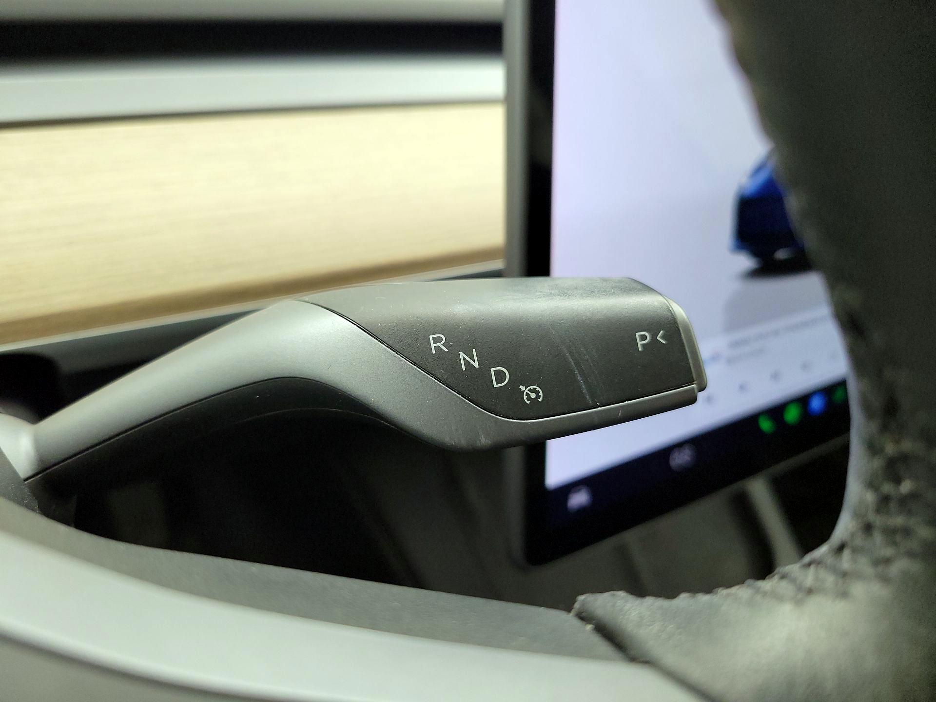 Thumbnail: 2023 Tesla Model 3 - 17