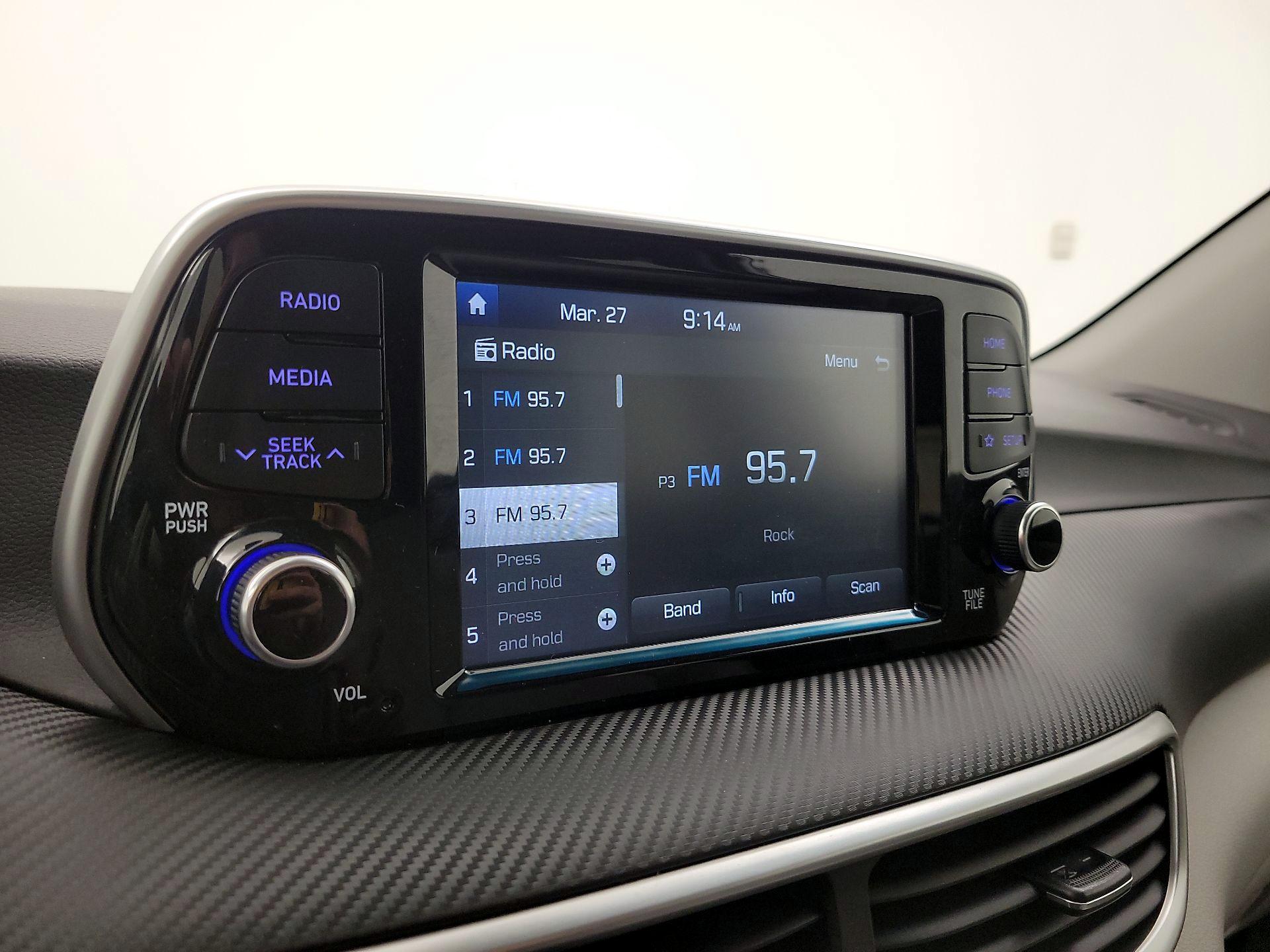 Thumbnail: 2019 Hyundai Tucson - 15