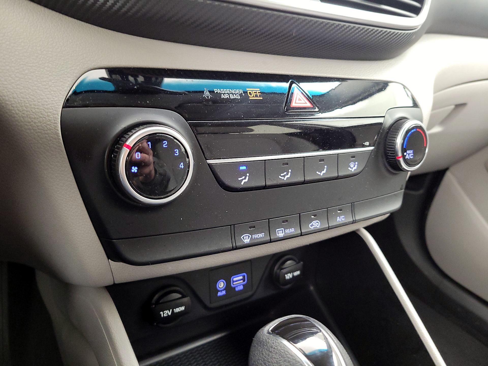 Thumbnail: 2019 Hyundai Tucson - 16