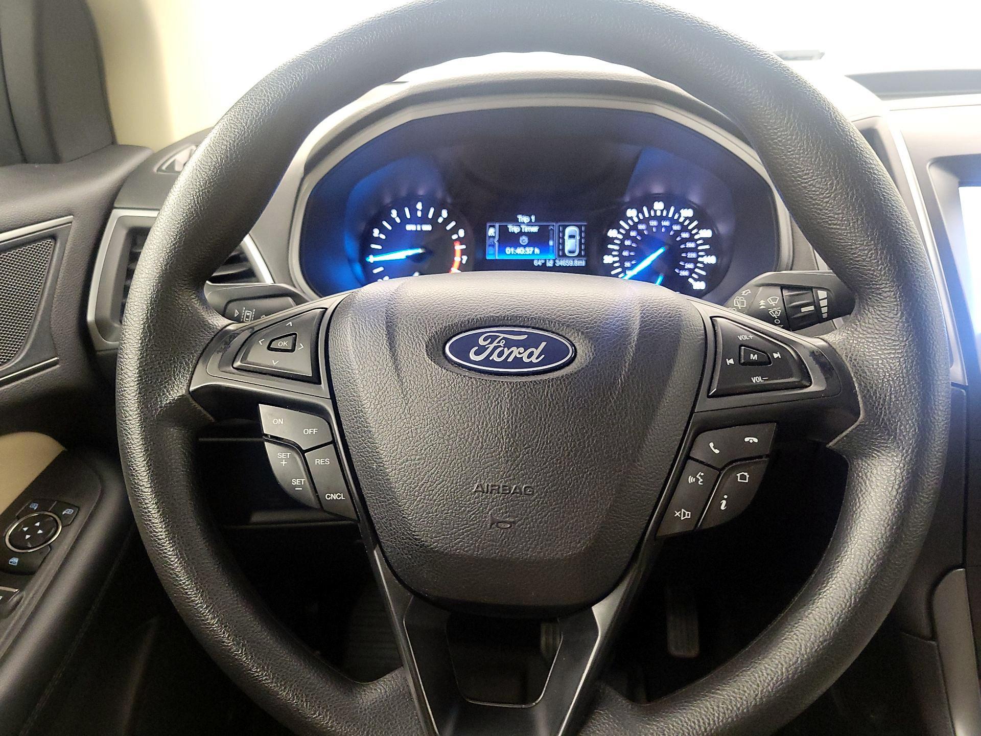 Thumbnail: 2020 Ford Edge - 10