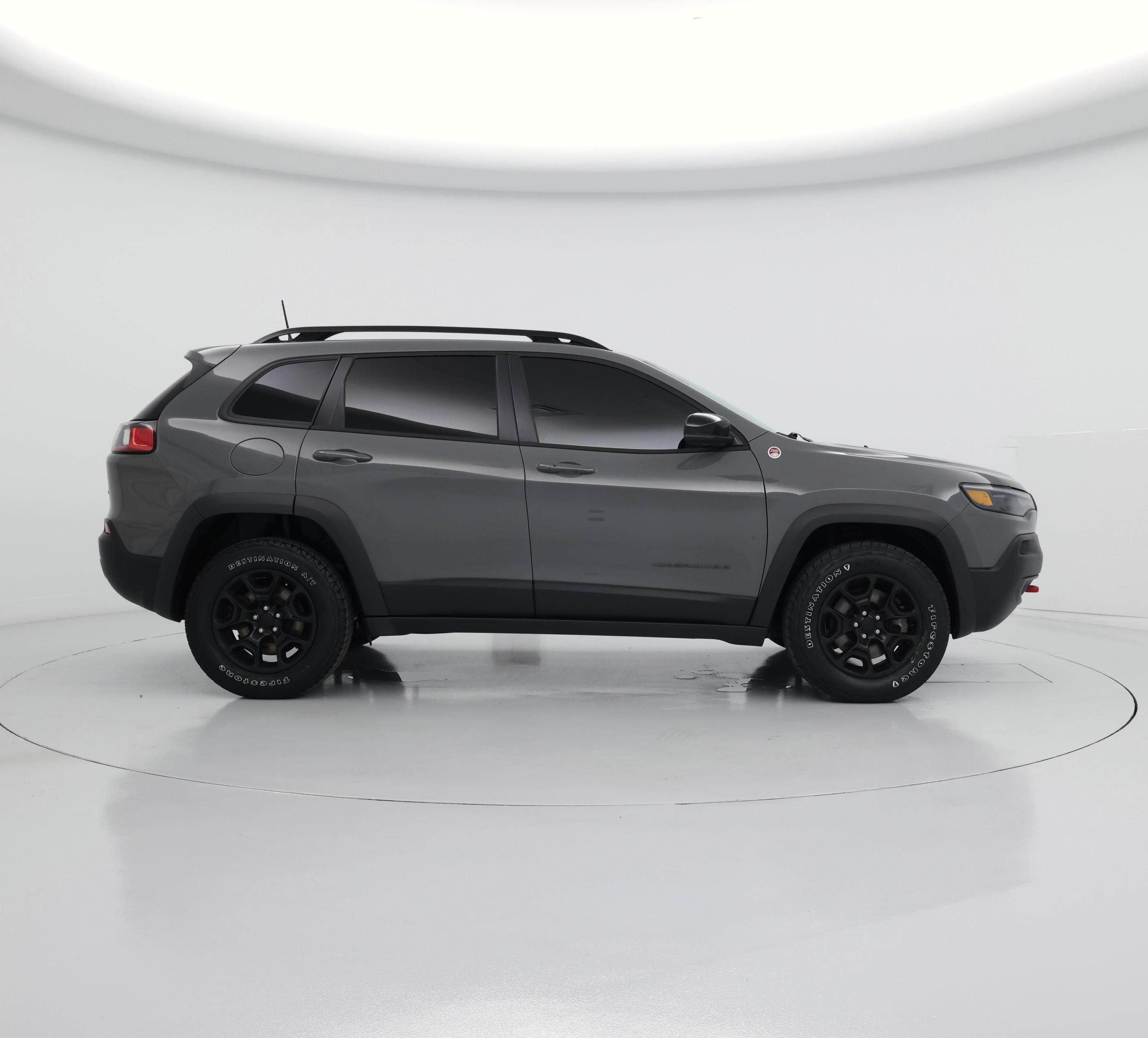 Thumbnail: 2022 Jeep Cherokee - 7