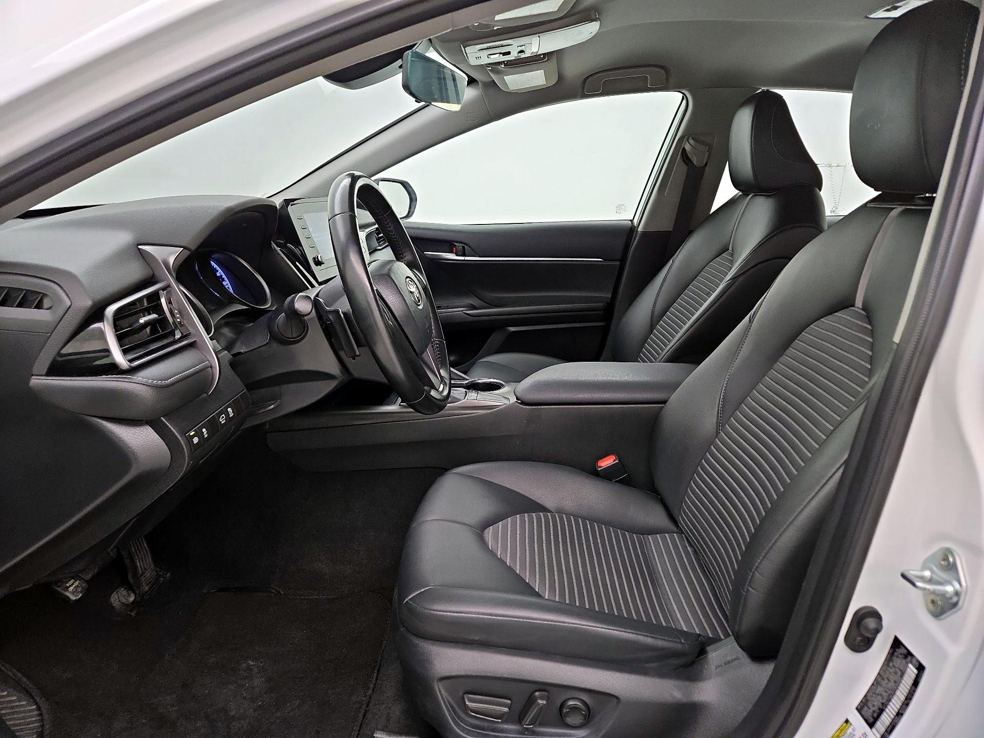 Thumbnail: 2023 Toyota Camry - 11