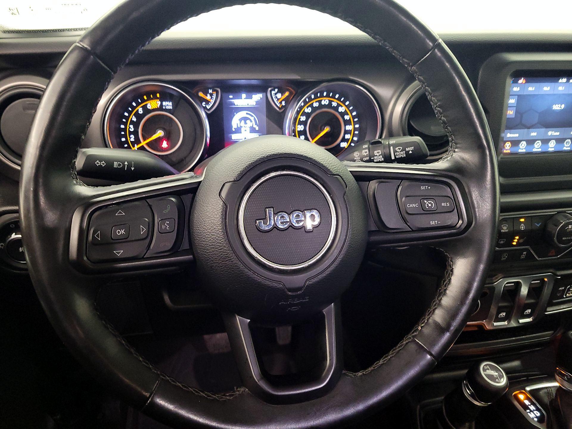 Thumbnail: 2022 Jeep Wrangler - 10