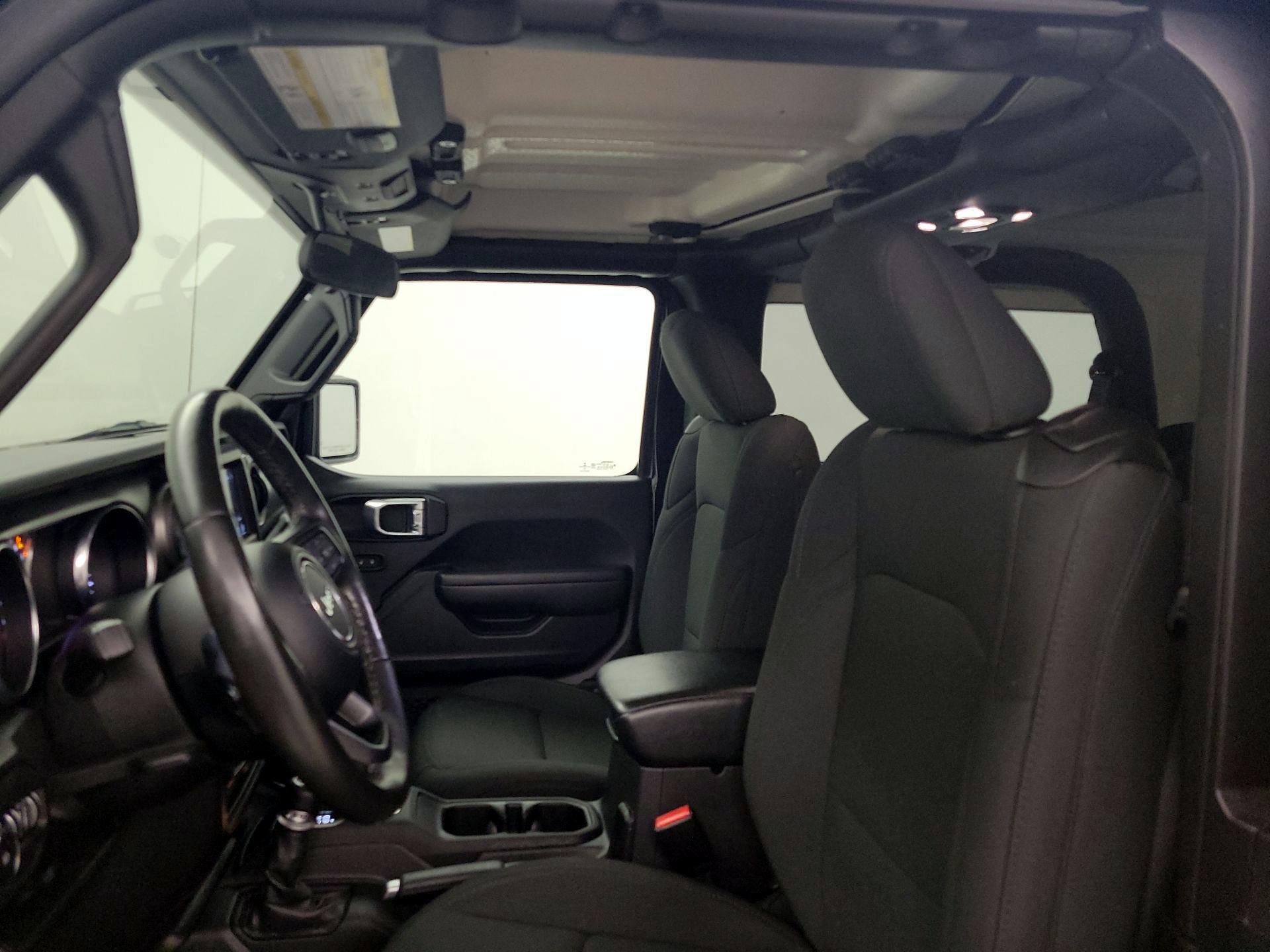 Thumbnail: 2022 Jeep Wrangler - 19