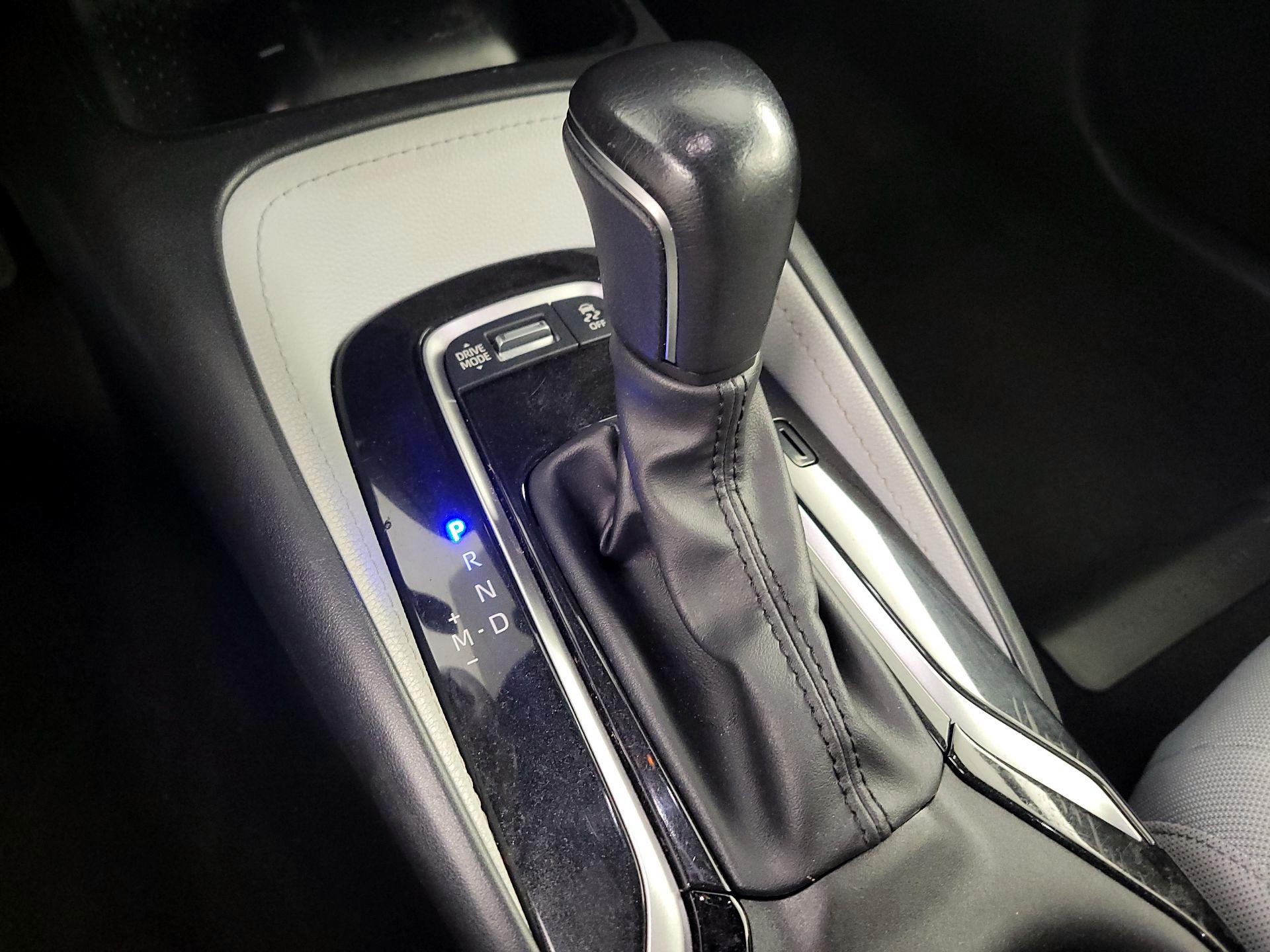 Thumbnail: 2023 Toyota Corolla - 17