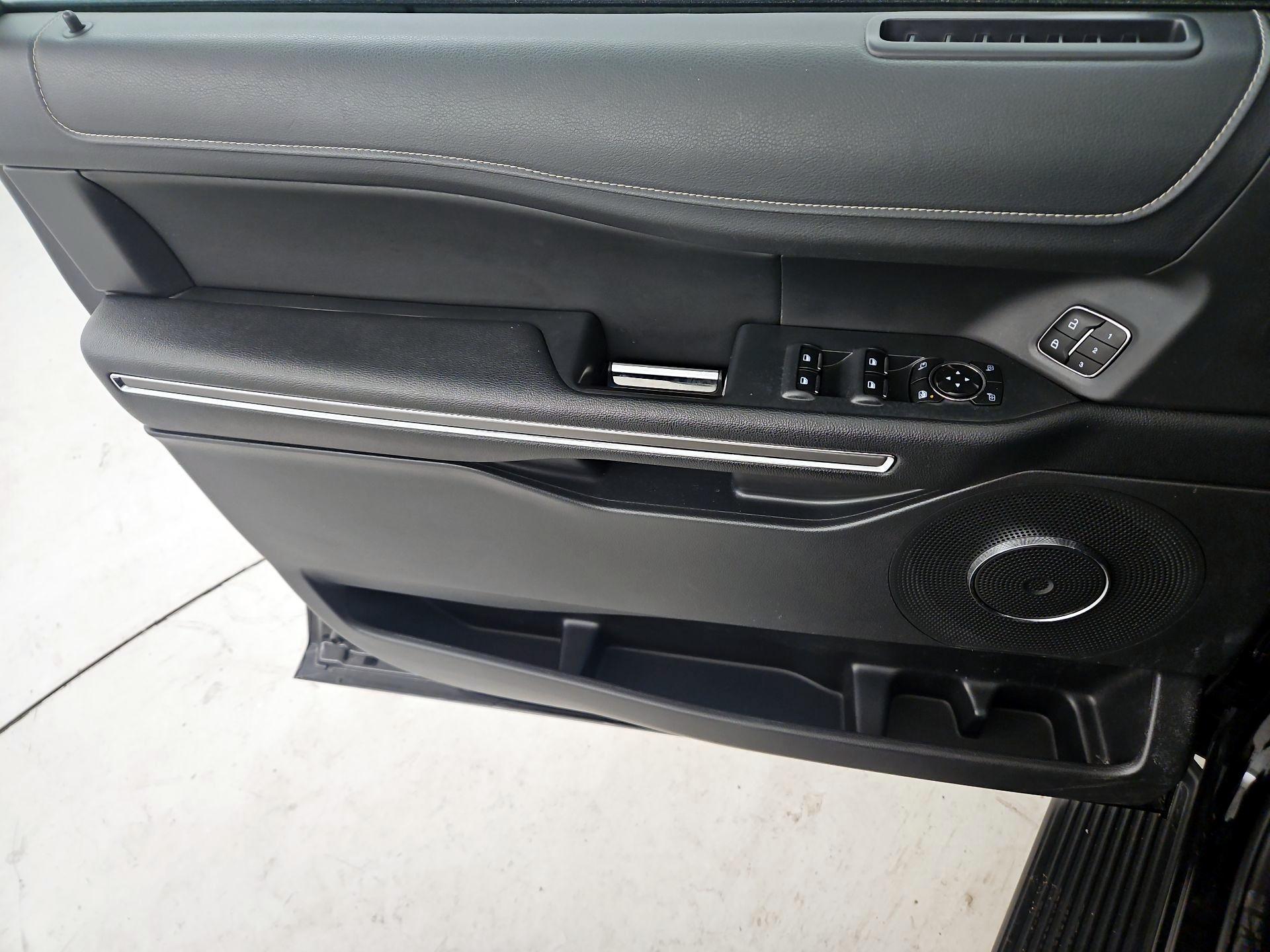 Thumbnail: 2024 Ford Expedition MAX - 12