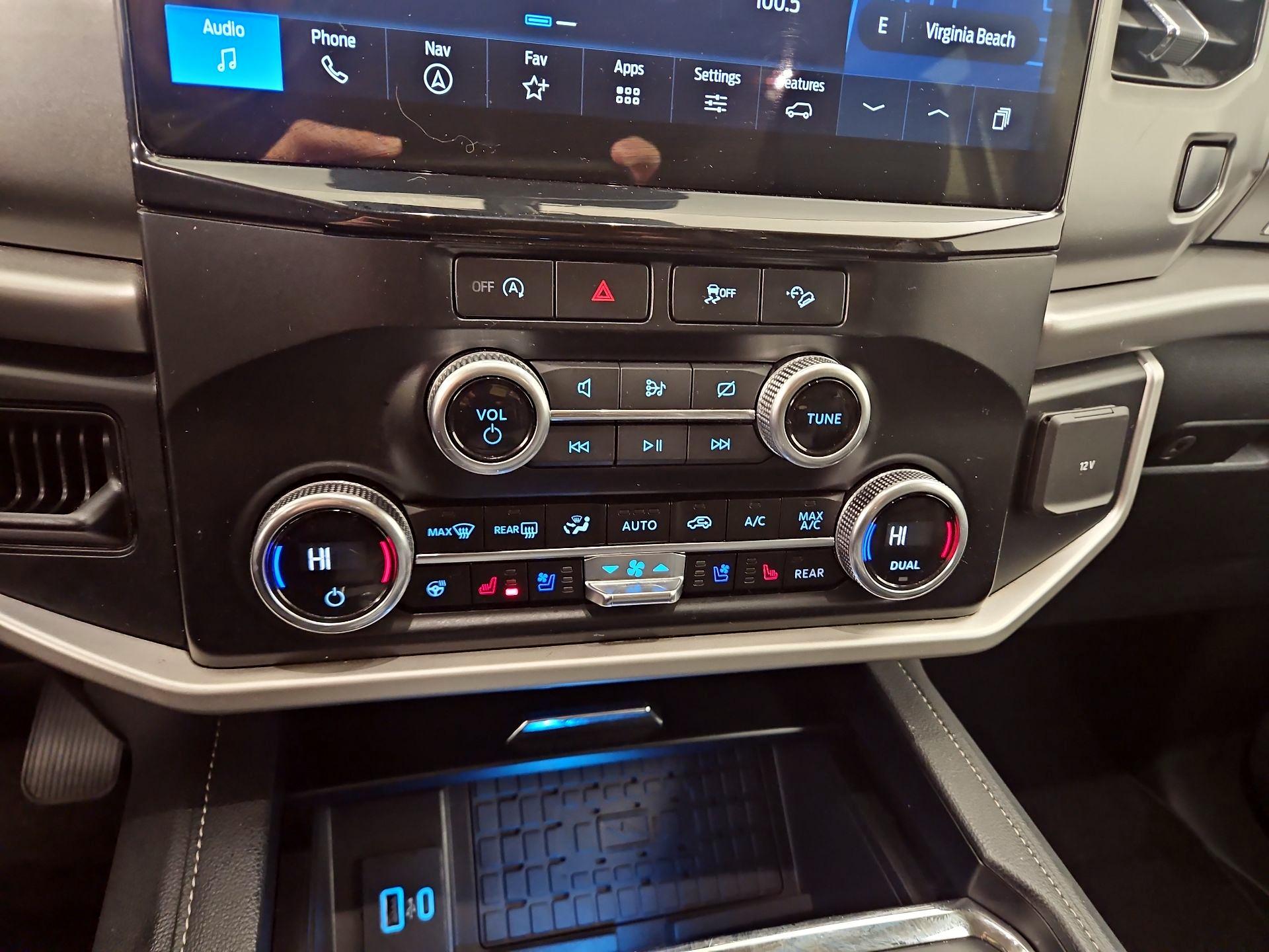 Thumbnail: 2024 Ford Expedition MAX - 17