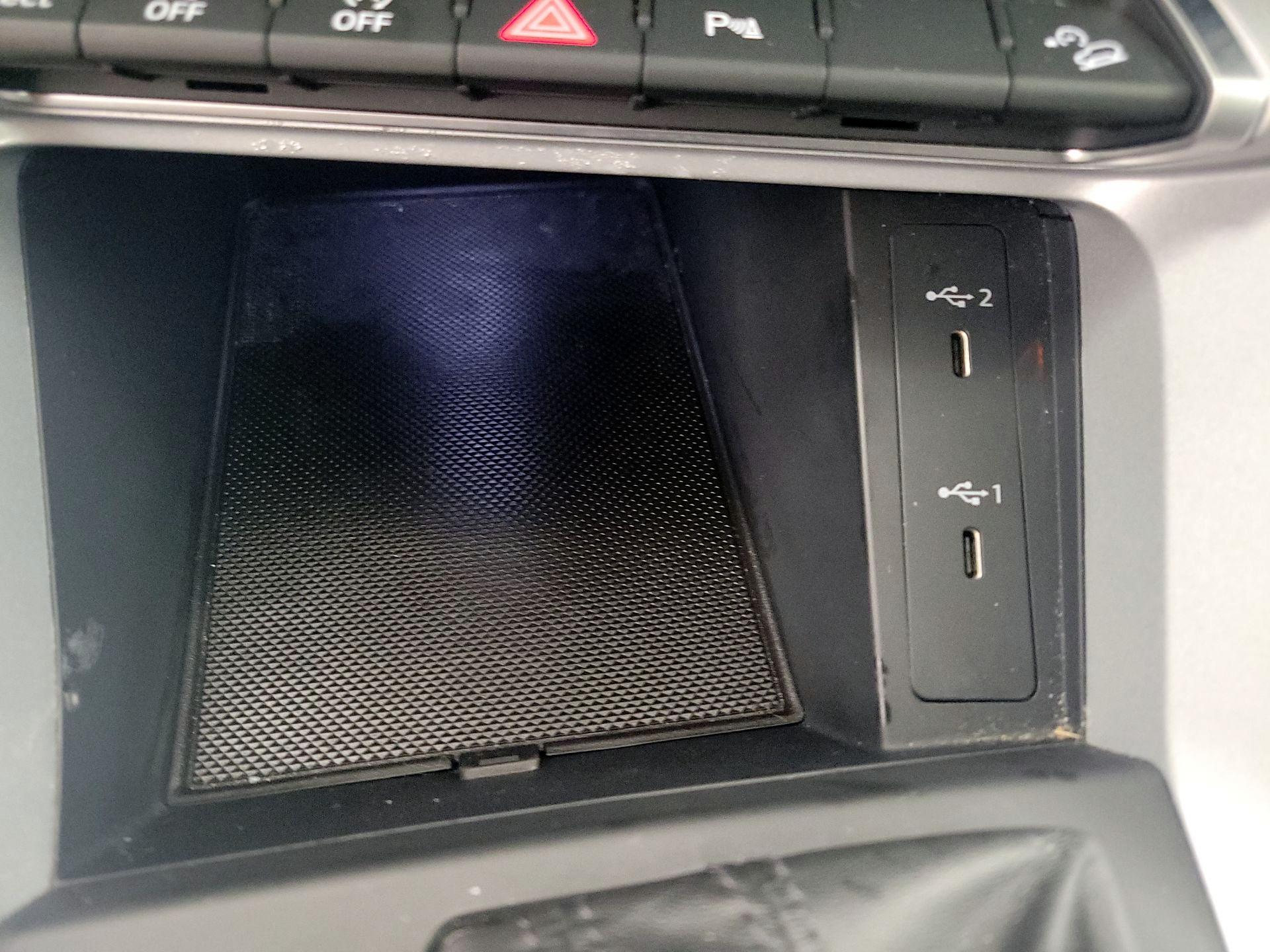 Thumbnail: 2023 Audi Q3 - 18