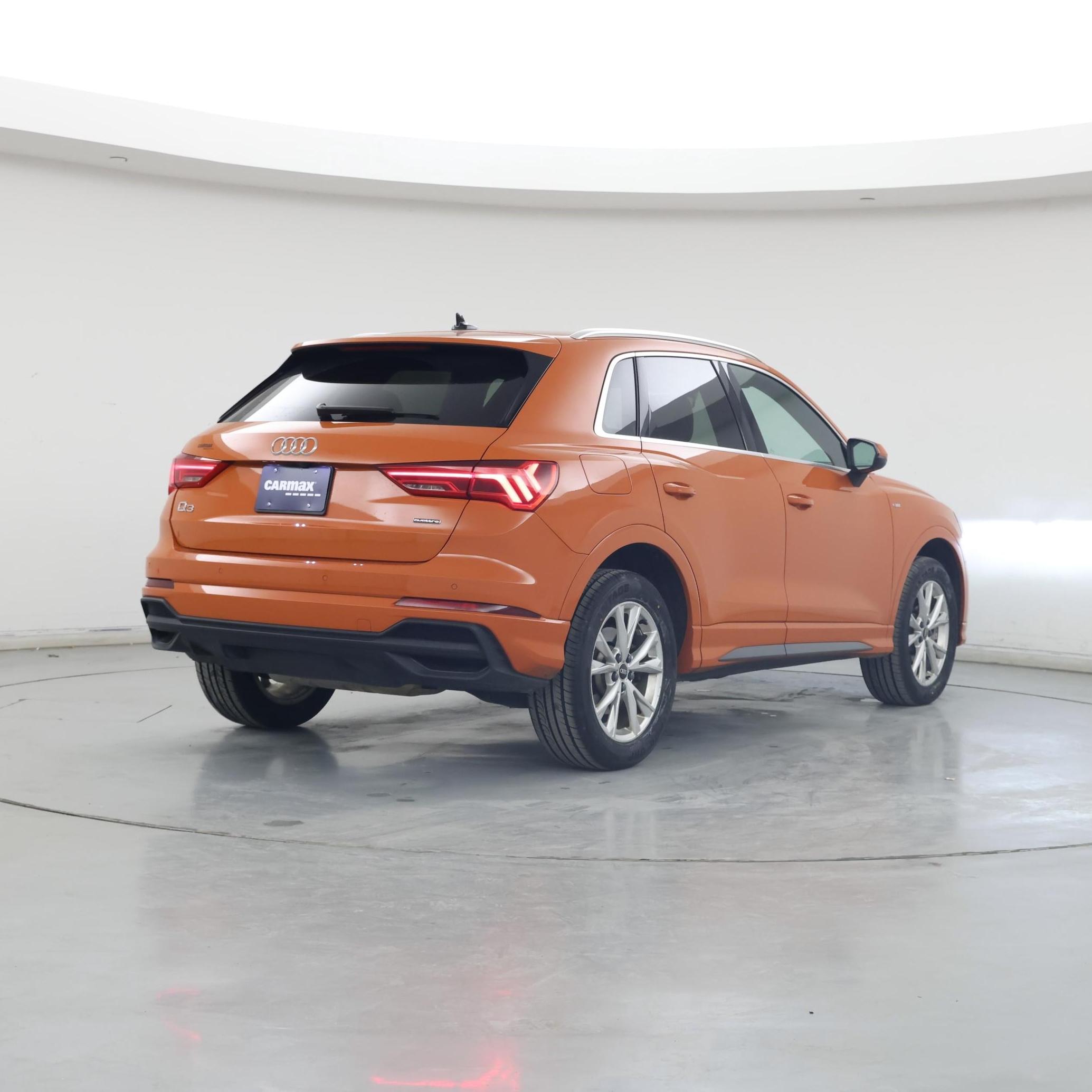 Thumbnail: 2023 Audi Q3 - 8