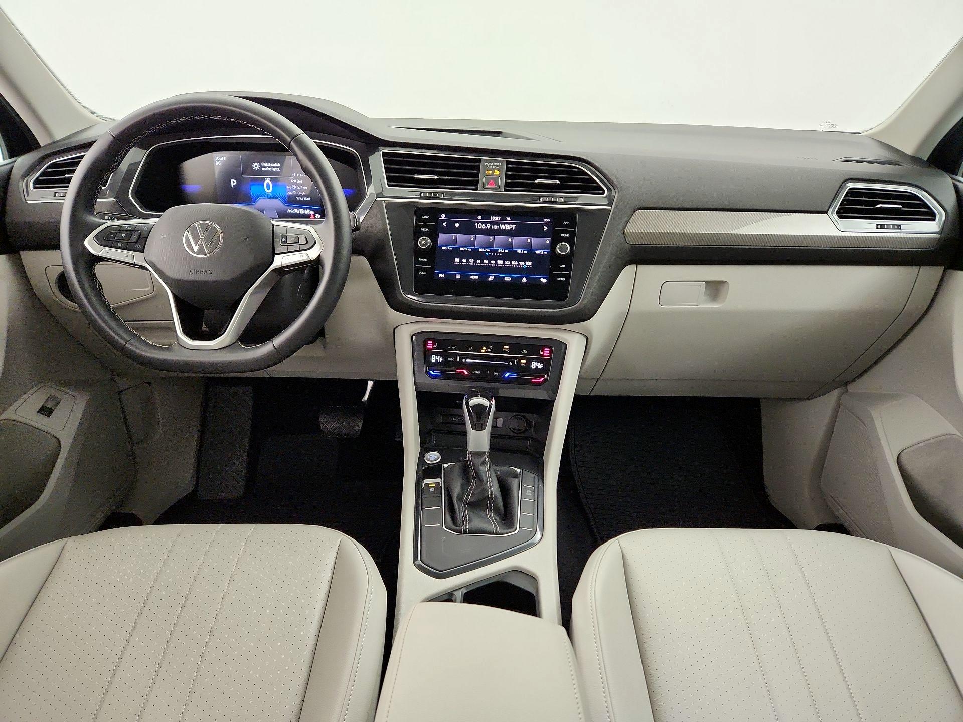 Thumbnail: 2024 Volkswagen Tiguan - 9