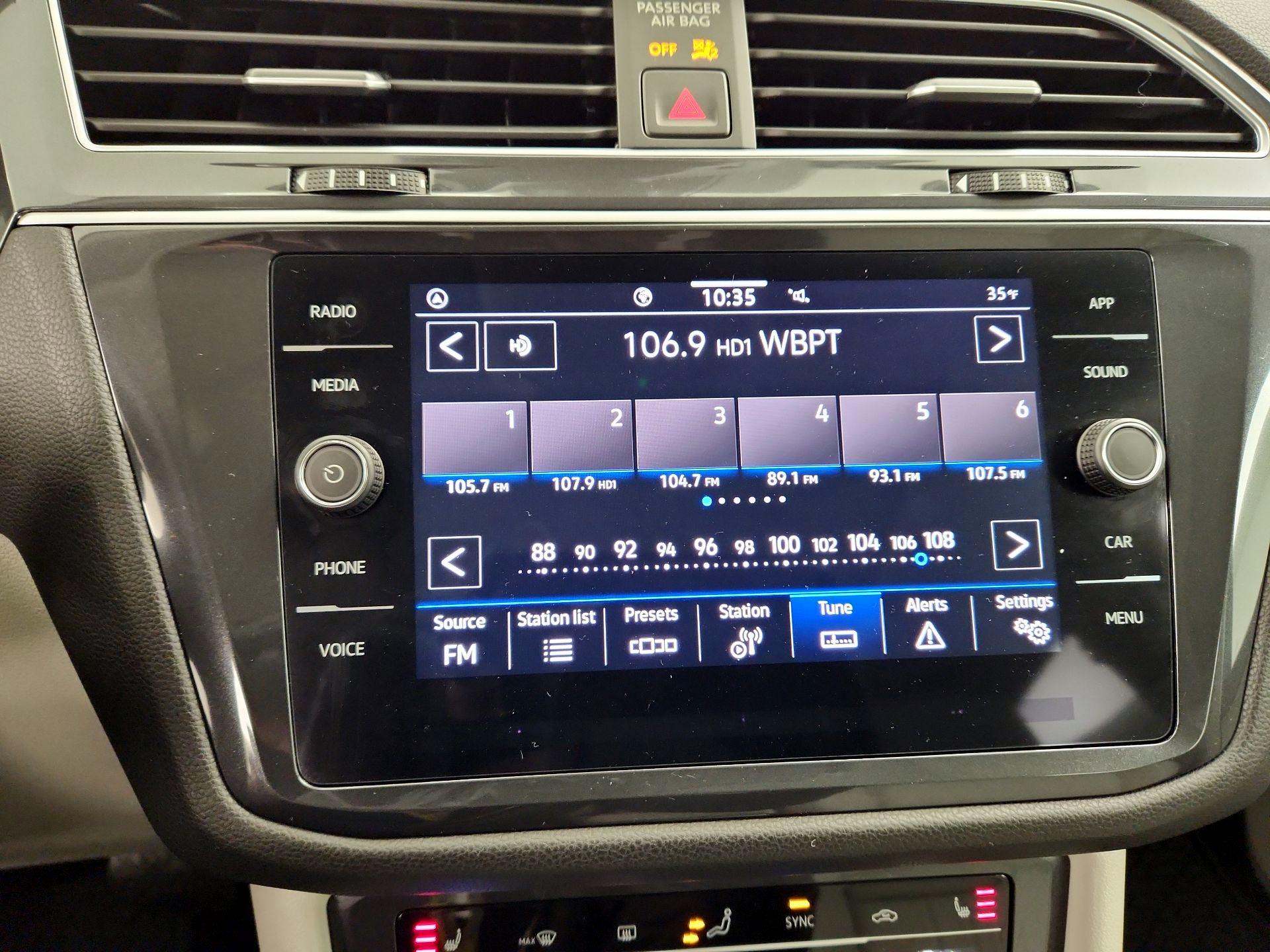 Thumbnail: 2024 Volkswagen Tiguan - 15