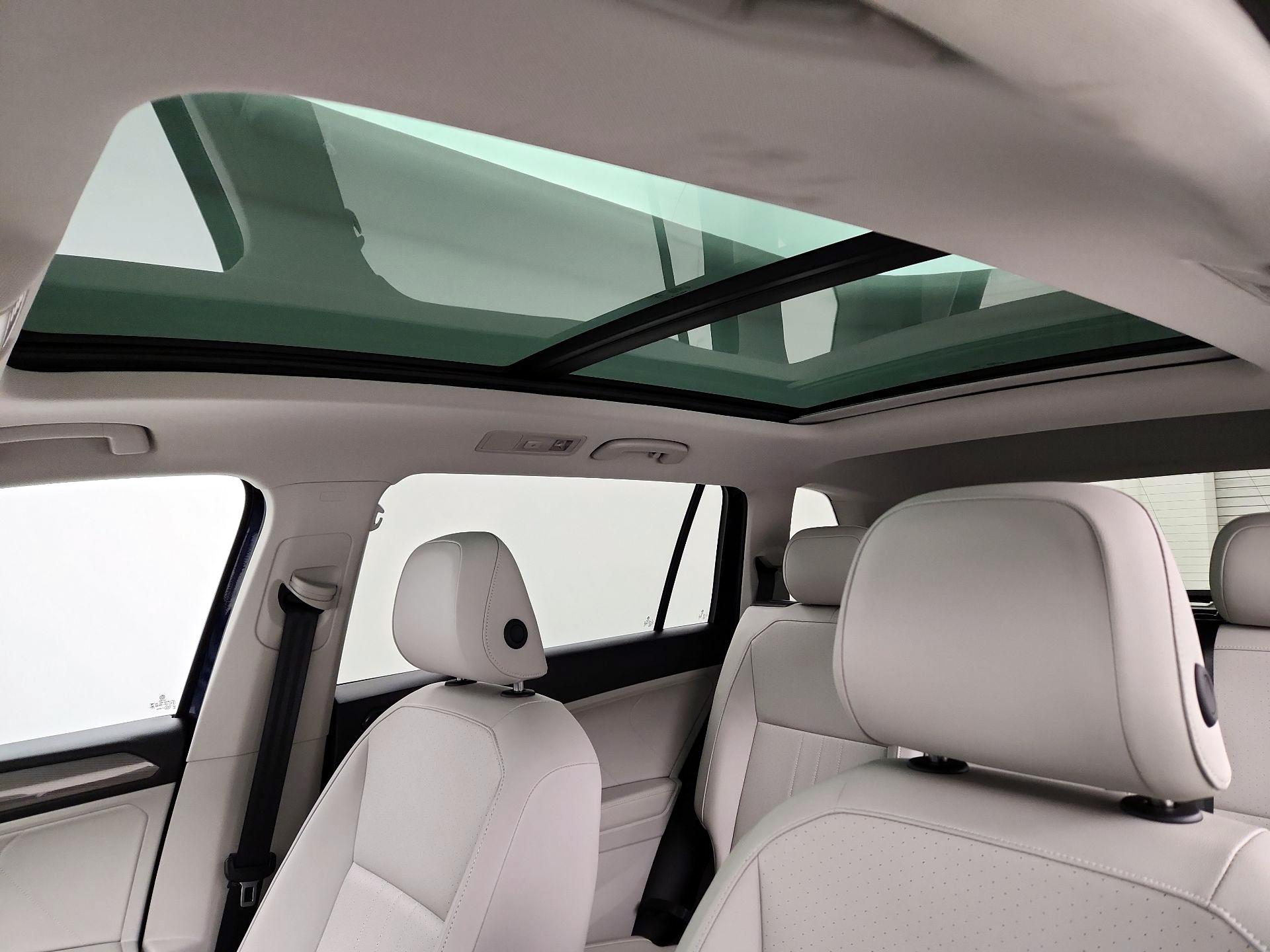 Thumbnail: 2024 Volkswagen Tiguan - 19