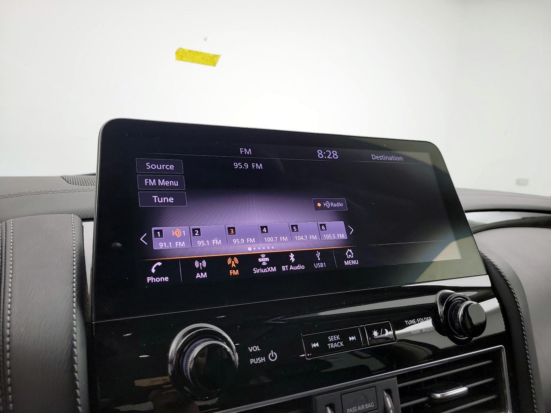 Thumbnail: 2024 INFINITI QX80 - 15