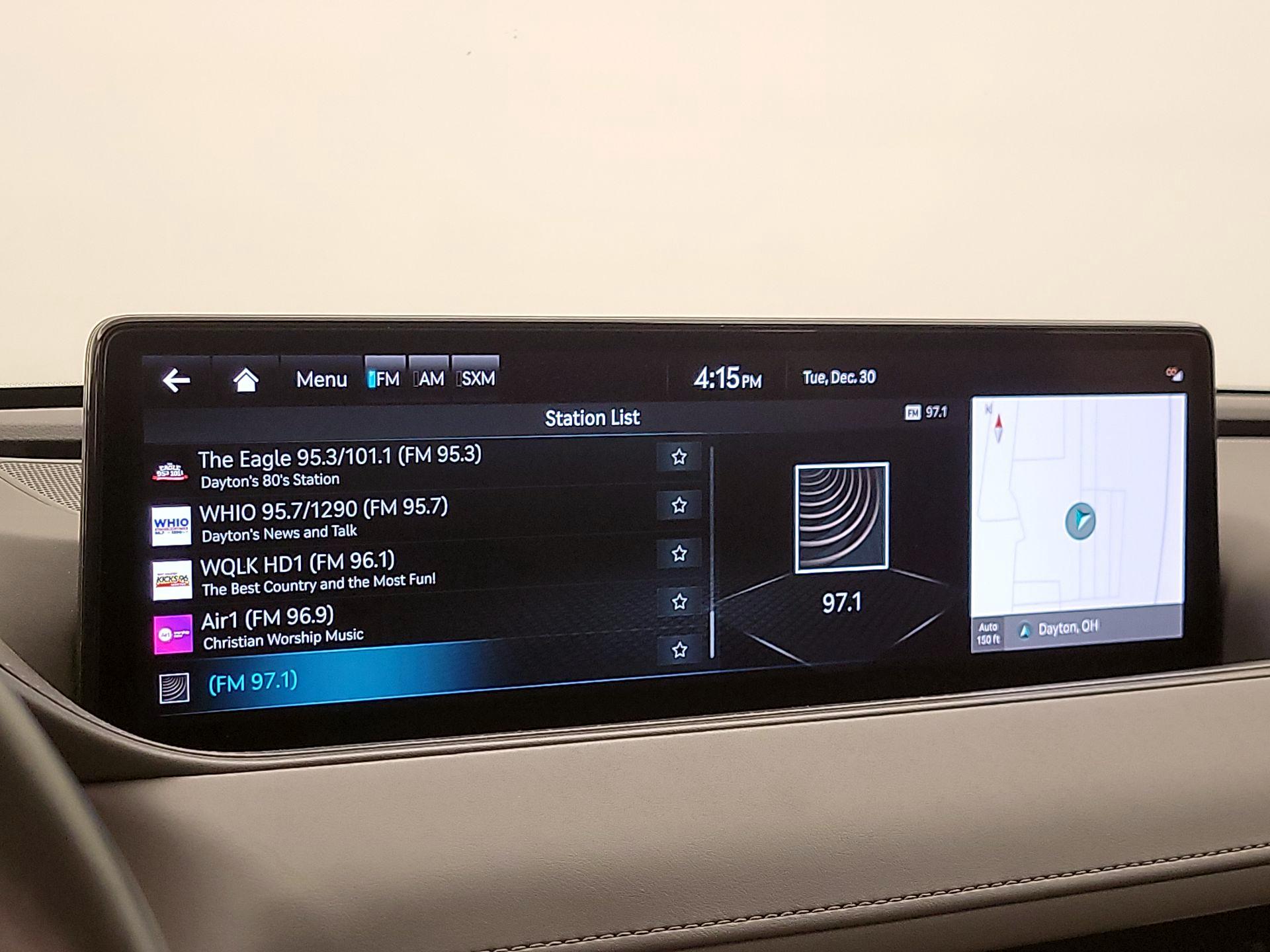 Thumbnail: 2023 Genesis G80 - 16