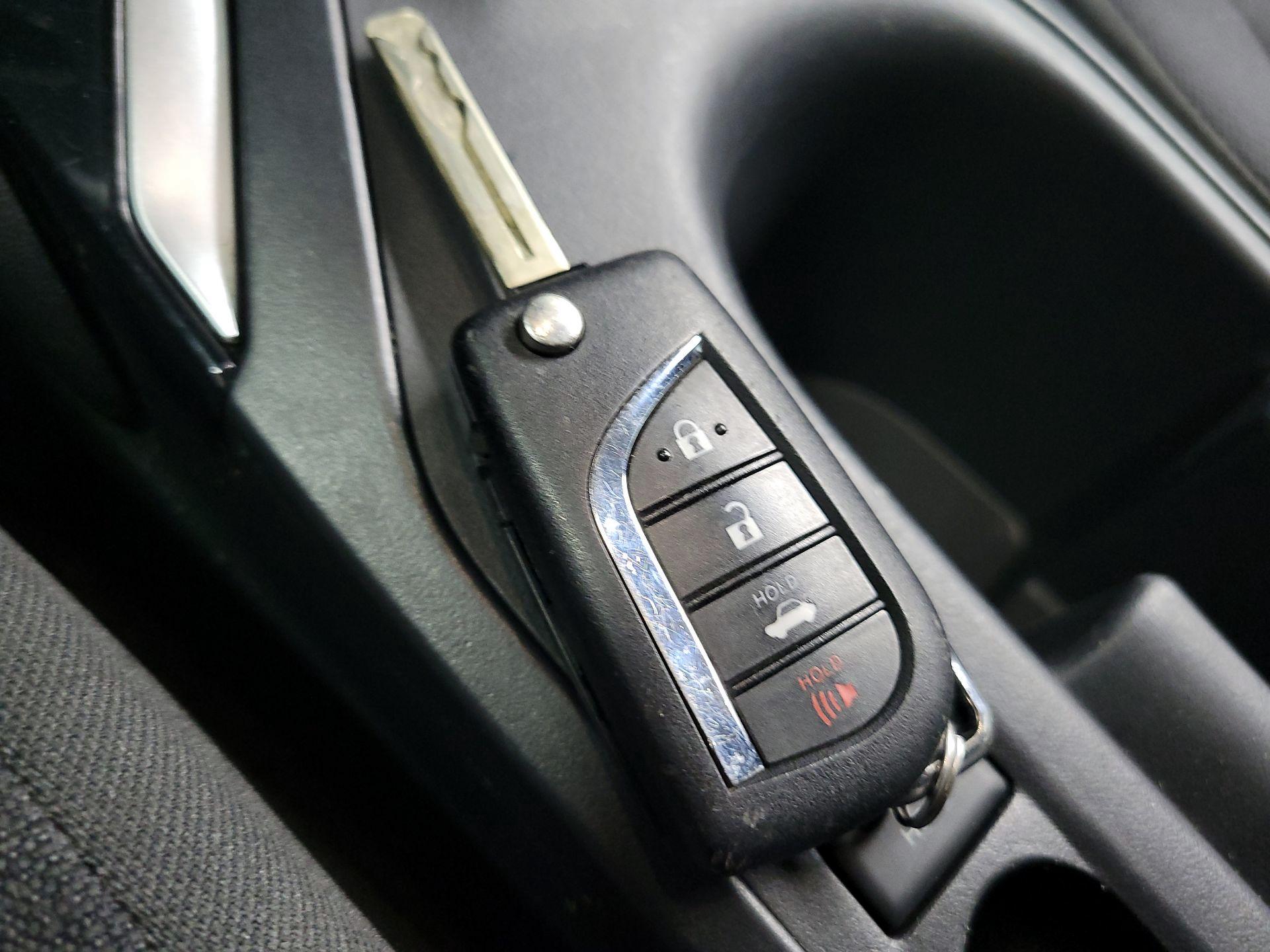 Thumbnail: 2024 Toyota Corolla - 19