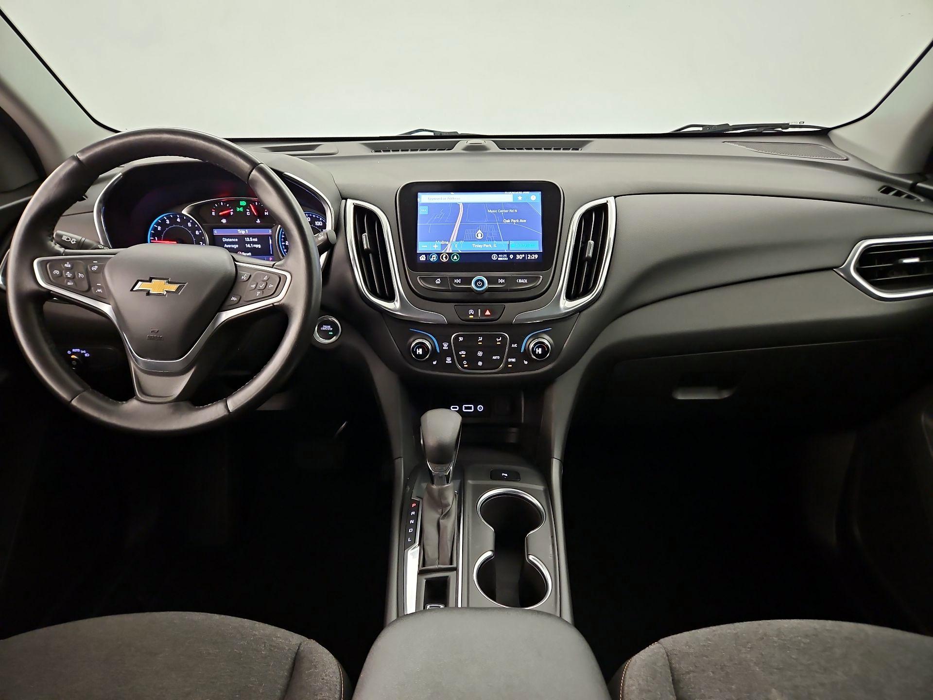 Thumbnail: 2022 Chevrolet Equinox - 9