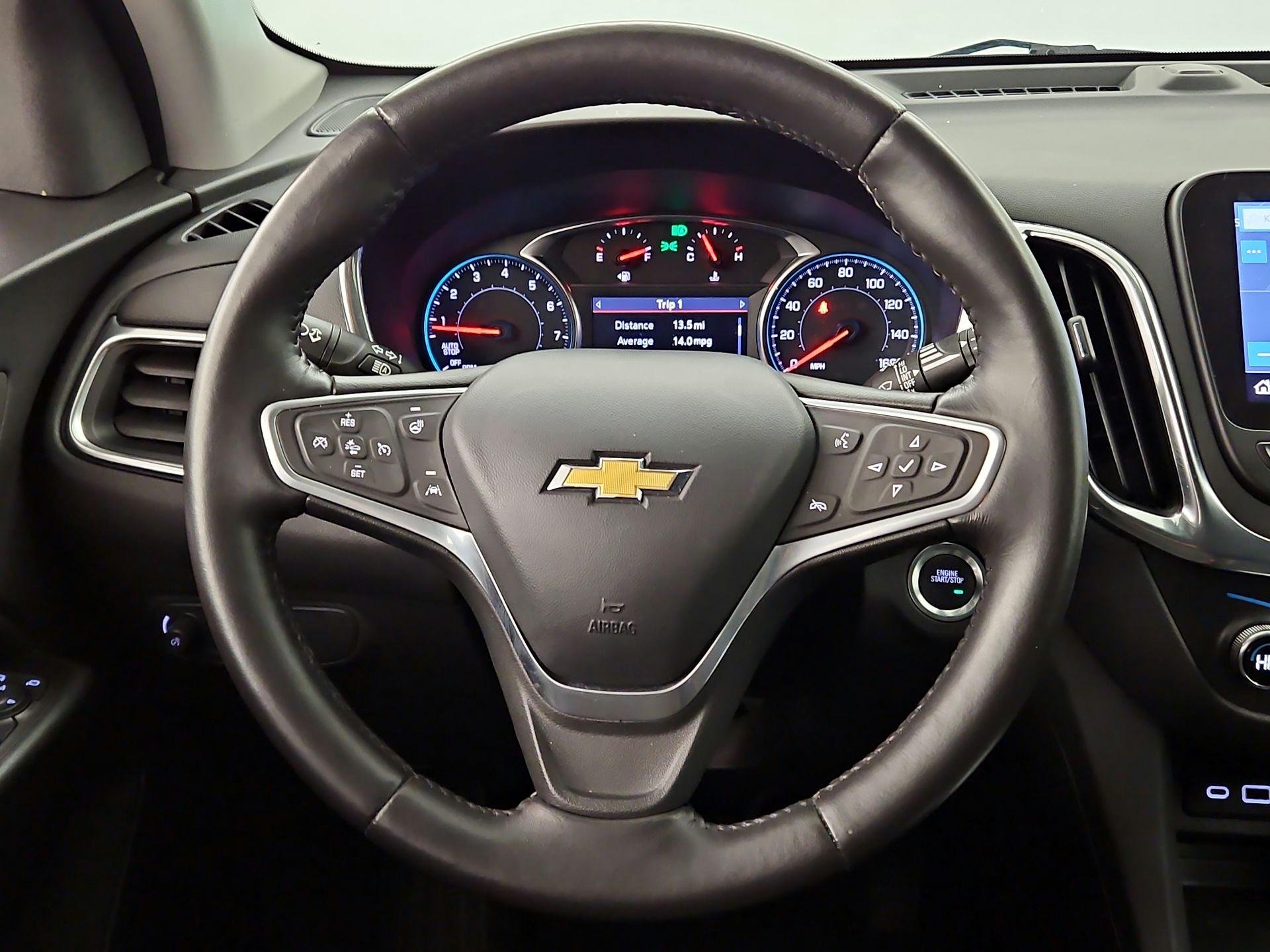 Thumbnail: 2022 Chevrolet Equinox - 10