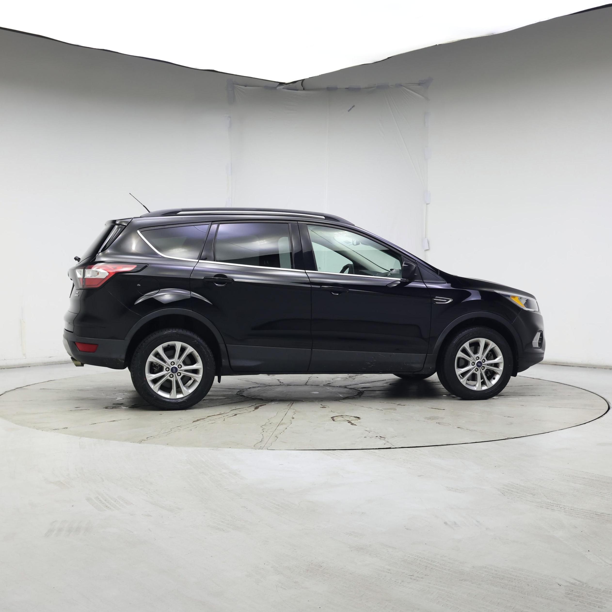 Thumbnail: 2018 Ford Escape - 7