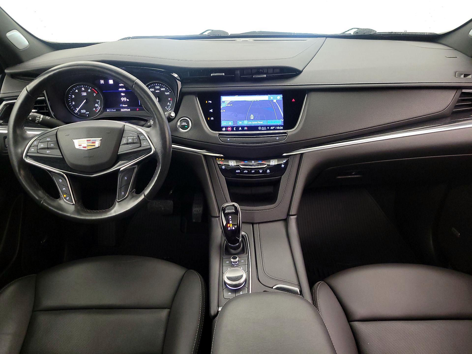 Thumbnail: 2022 Cadillac XT5 - 9