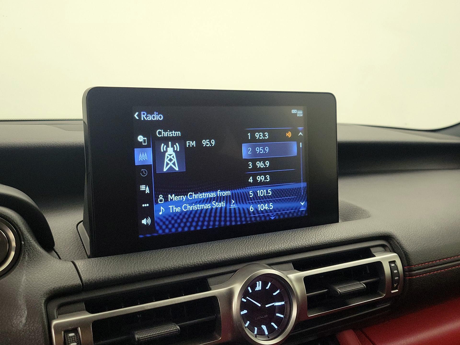 Thumbnail: 2021 Lexus IS - 15