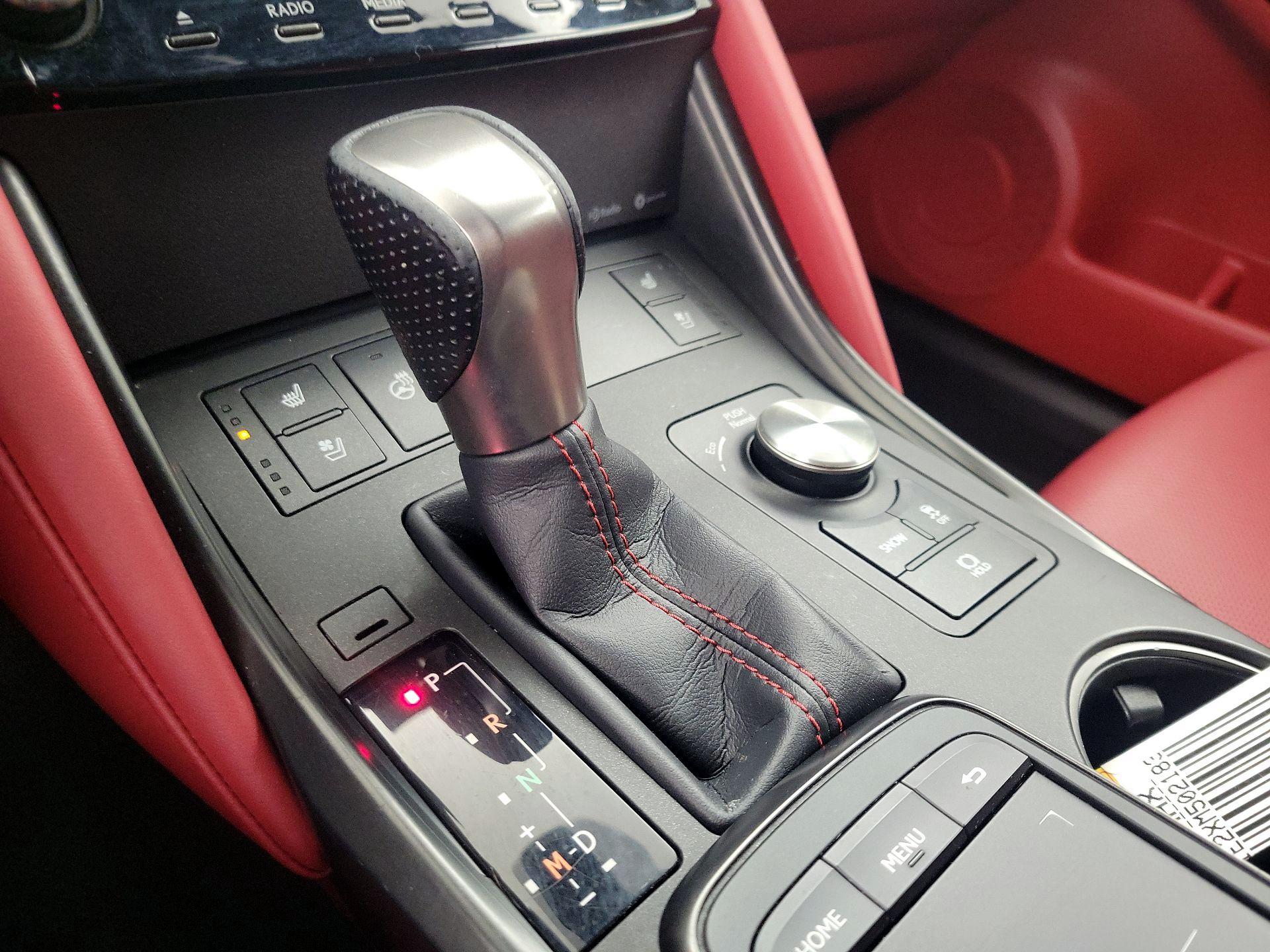 Thumbnail: 2021 Lexus IS - 17