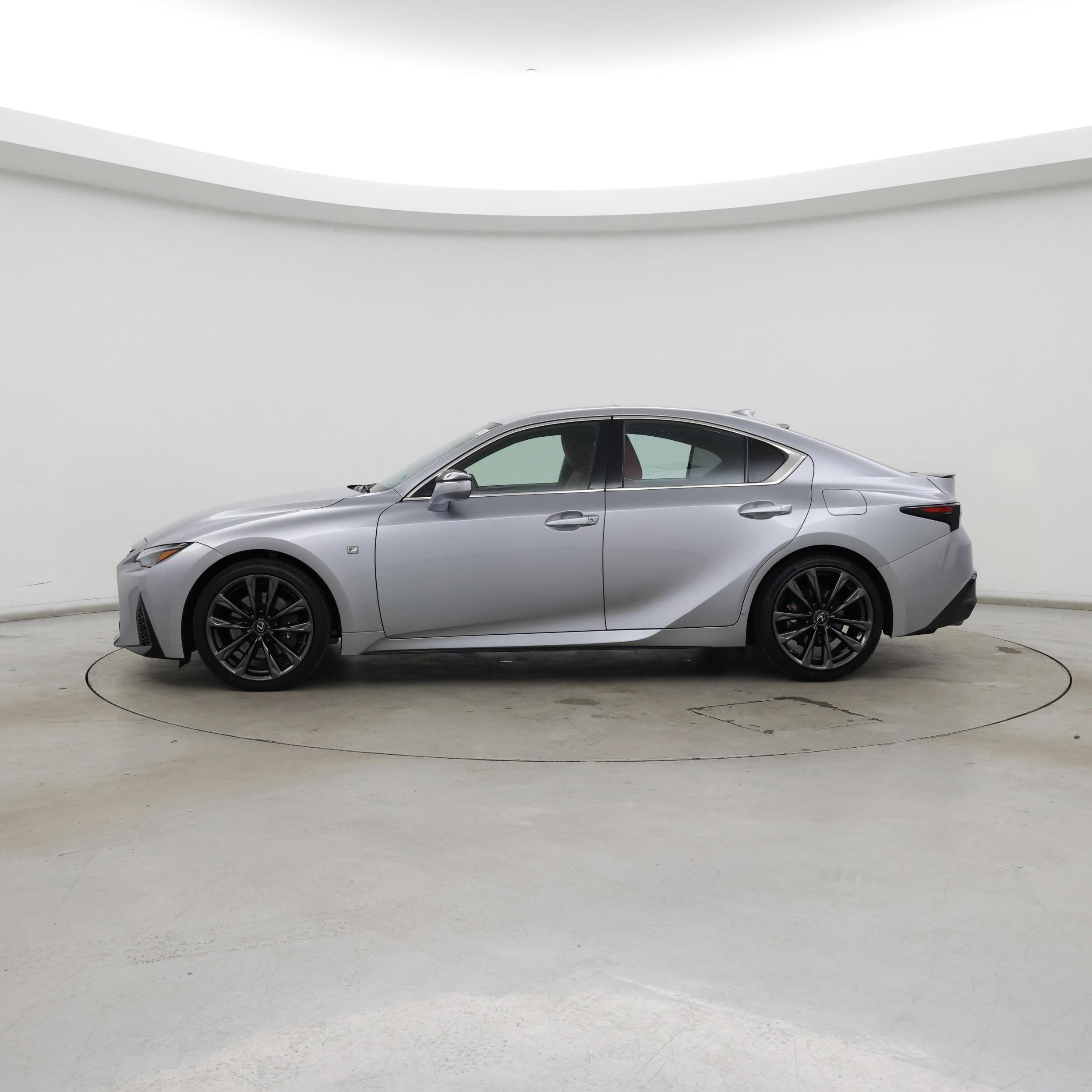 Thumbnail: 2021 Lexus IS - 3