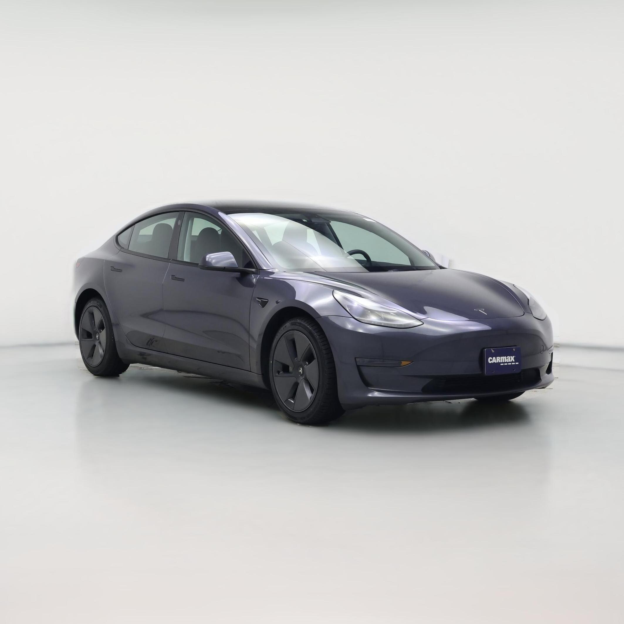 Thumbnail: 2023 Tesla Model 3 - 1
