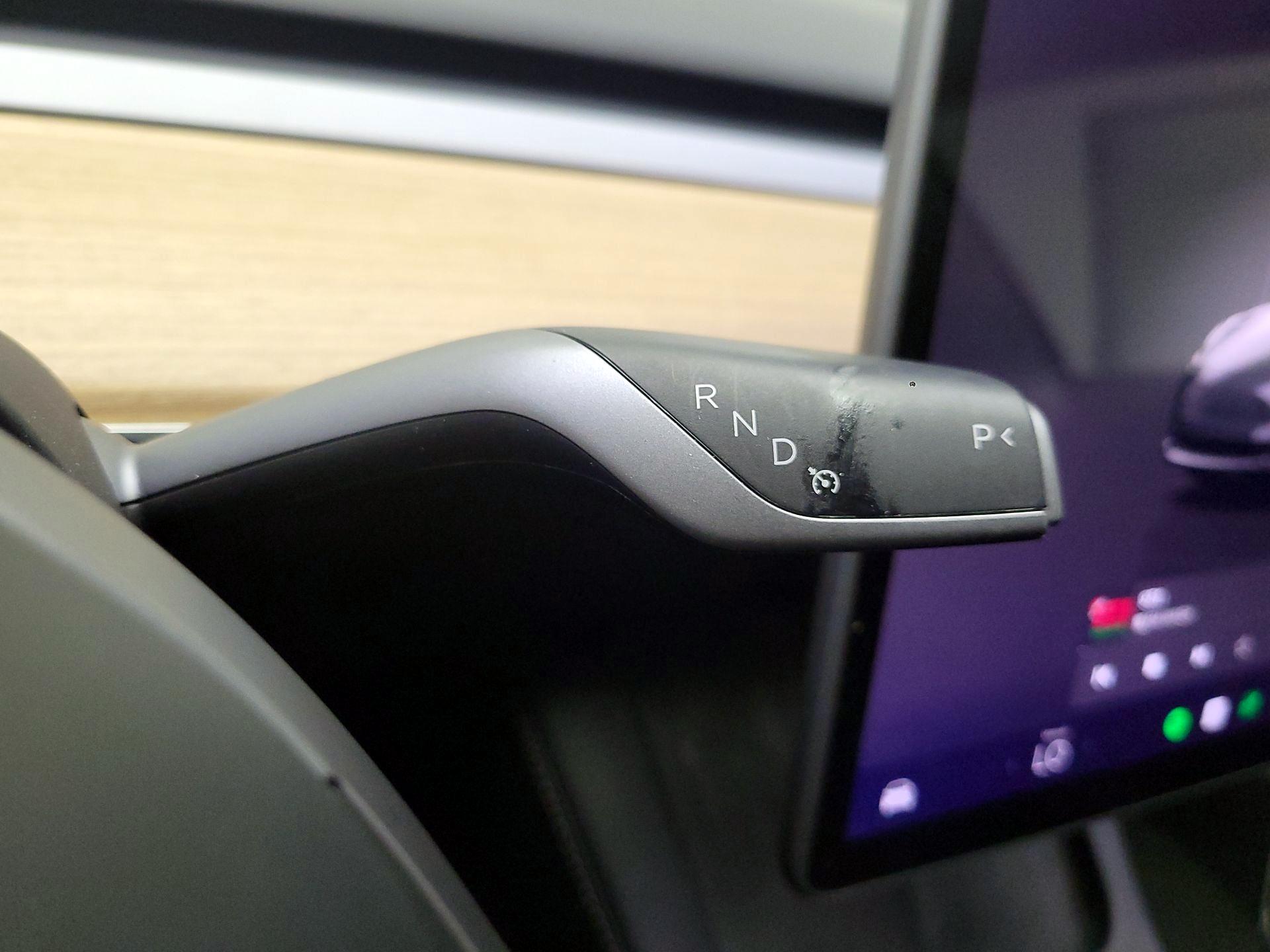 Thumbnail: 2023 Tesla Model 3 - 17