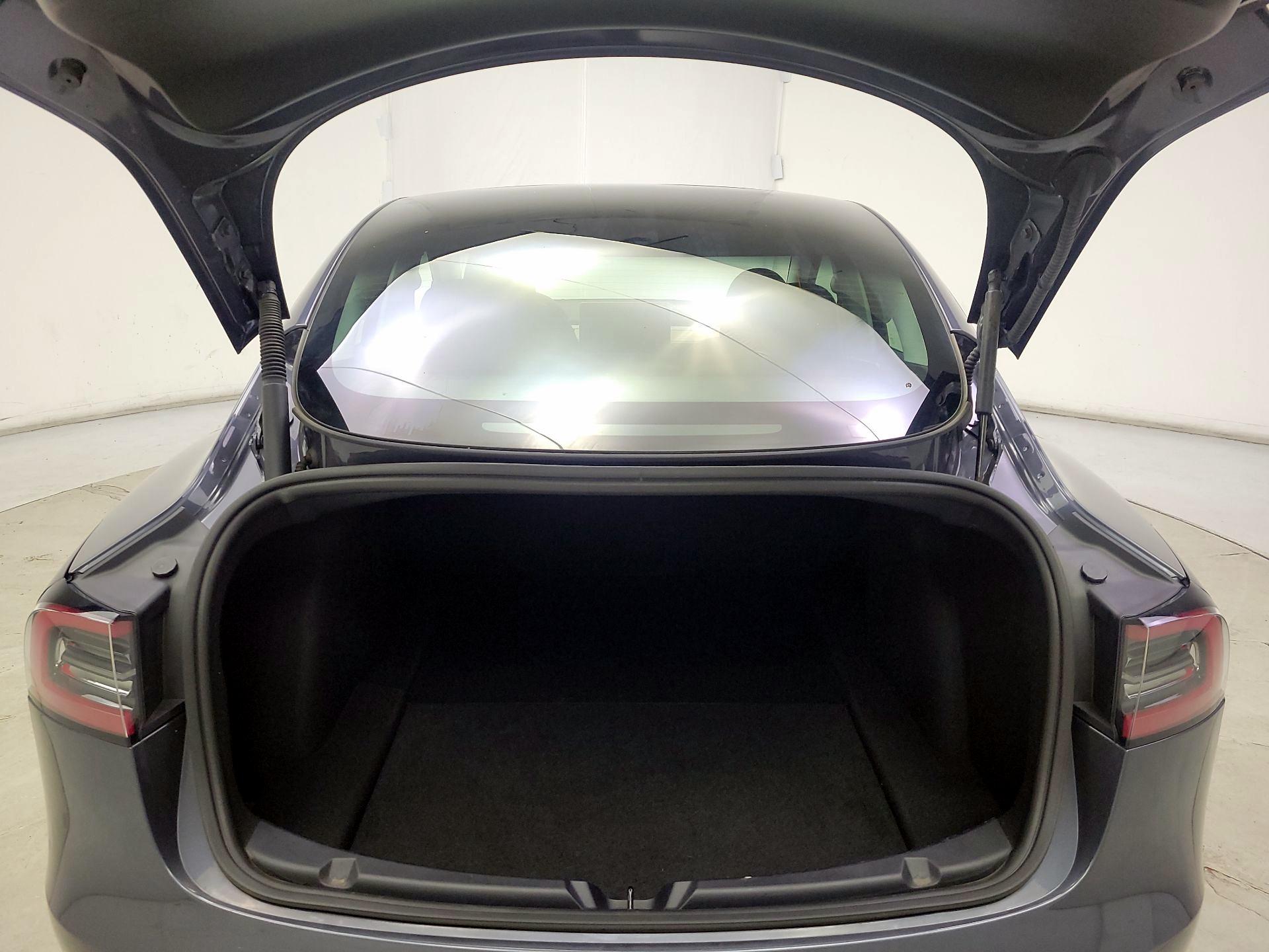 Thumbnail: 2023 Tesla Model 3 - 20