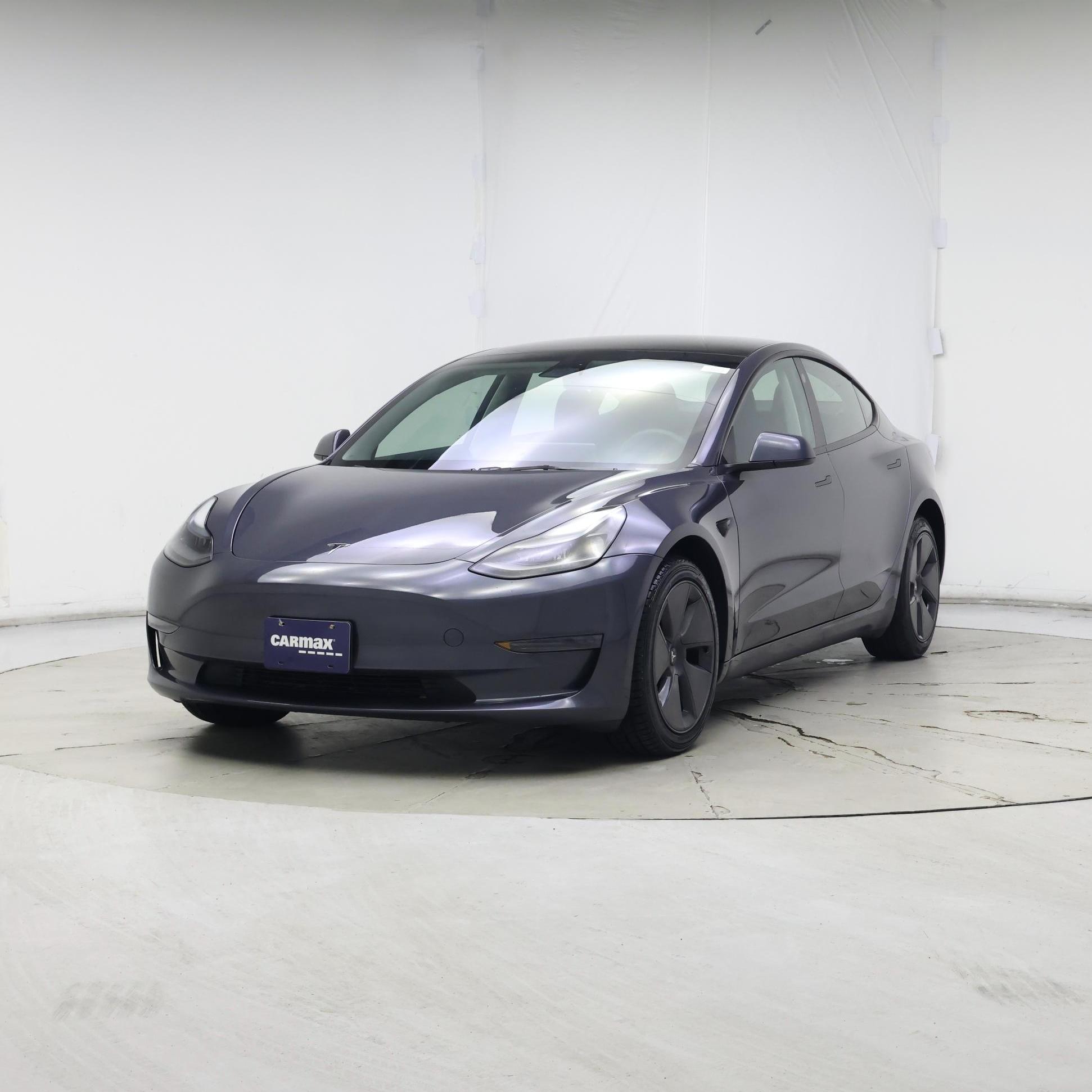 Thumbnail: 2023 Tesla Model 3 - 4