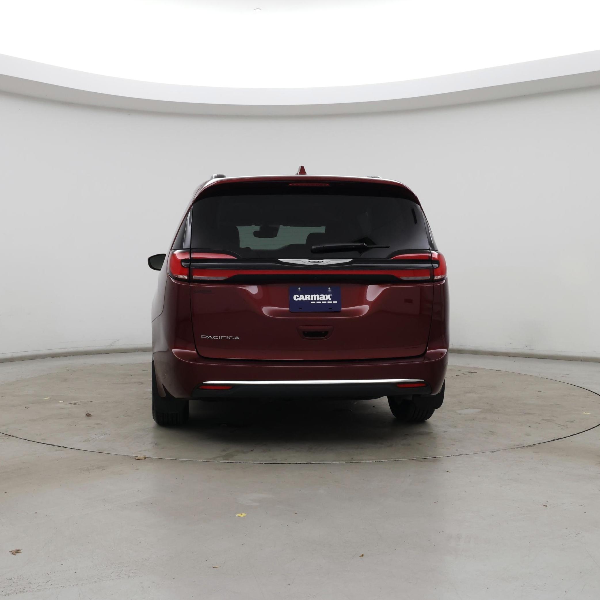 Thumbnail: 2022 Chrysler Pacifica - 6