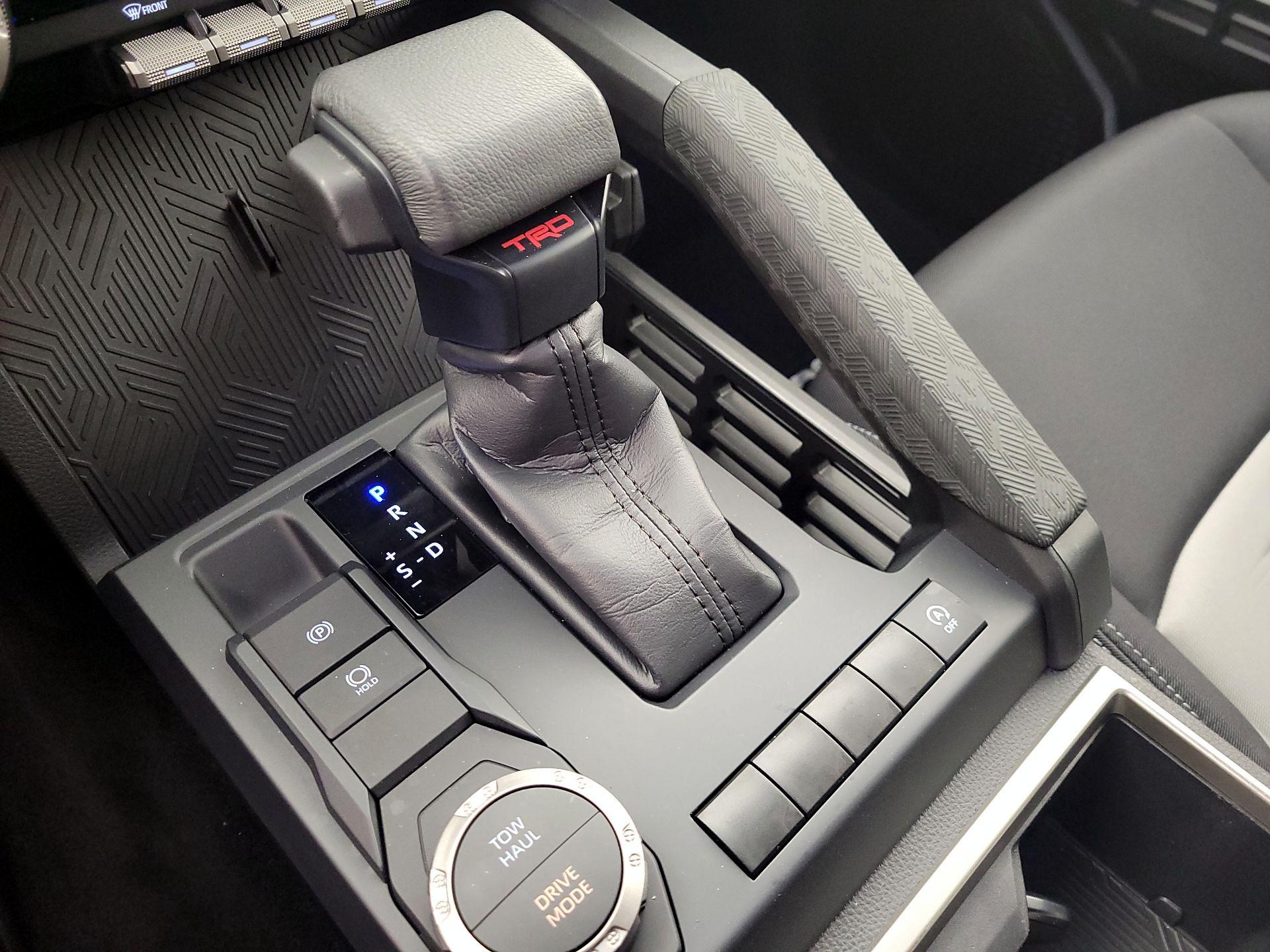 Thumbnail: 2024 Toyota Tacoma - 17