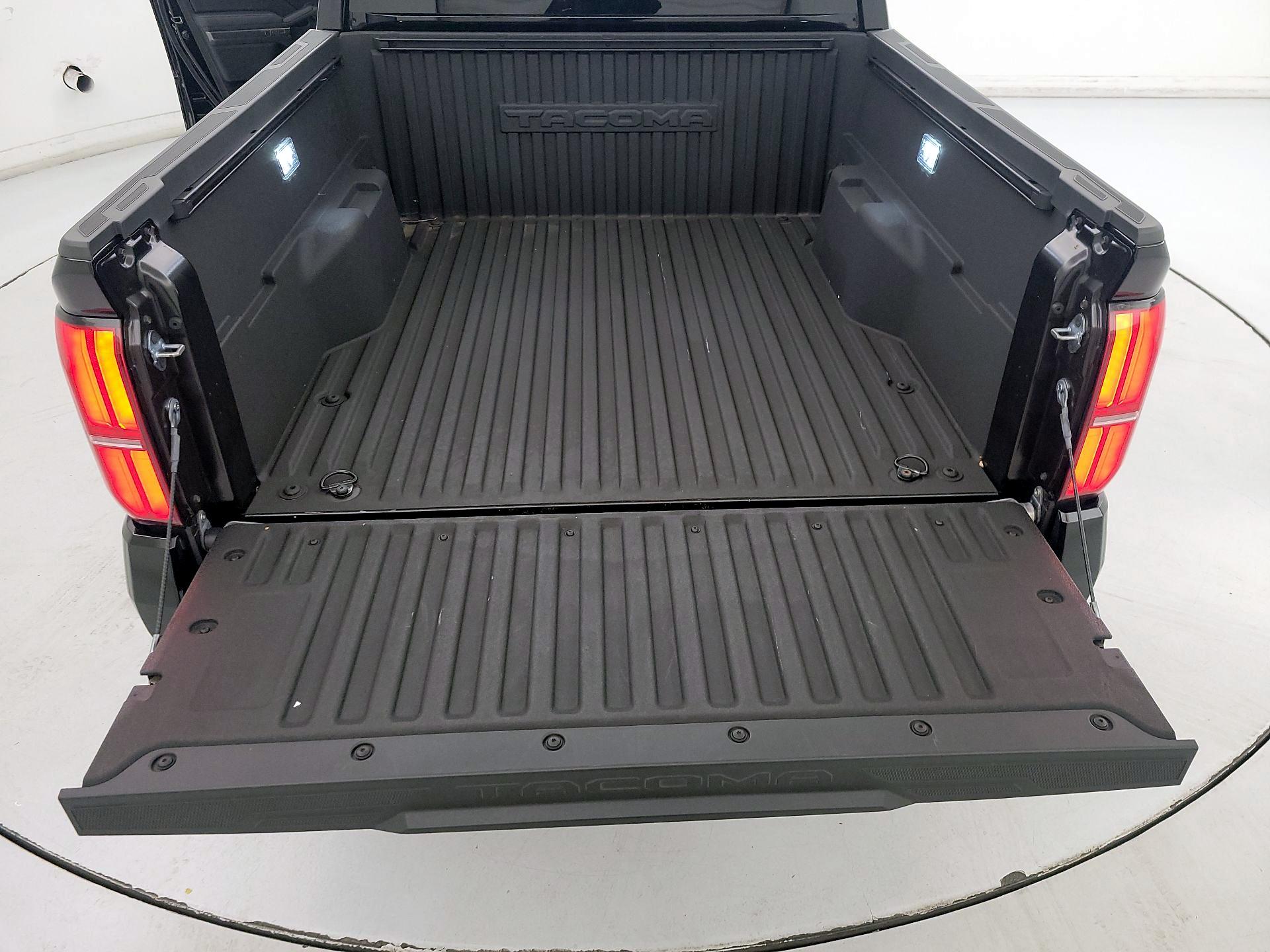 Thumbnail: 2024 Toyota Tacoma - 20