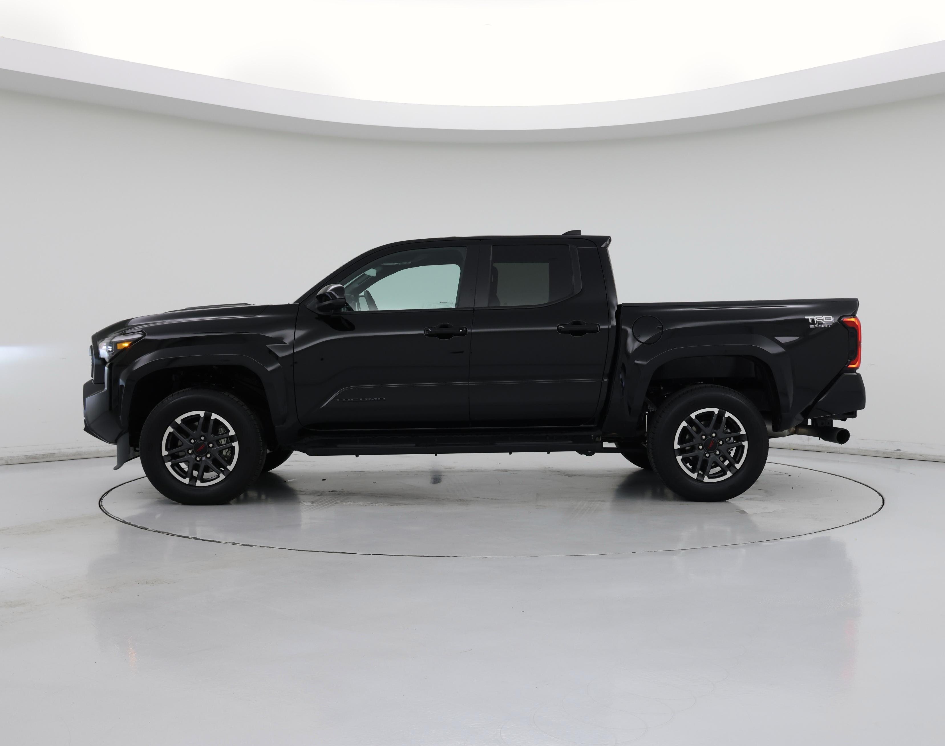 Thumbnail: 2024 Toyota Tacoma - 3