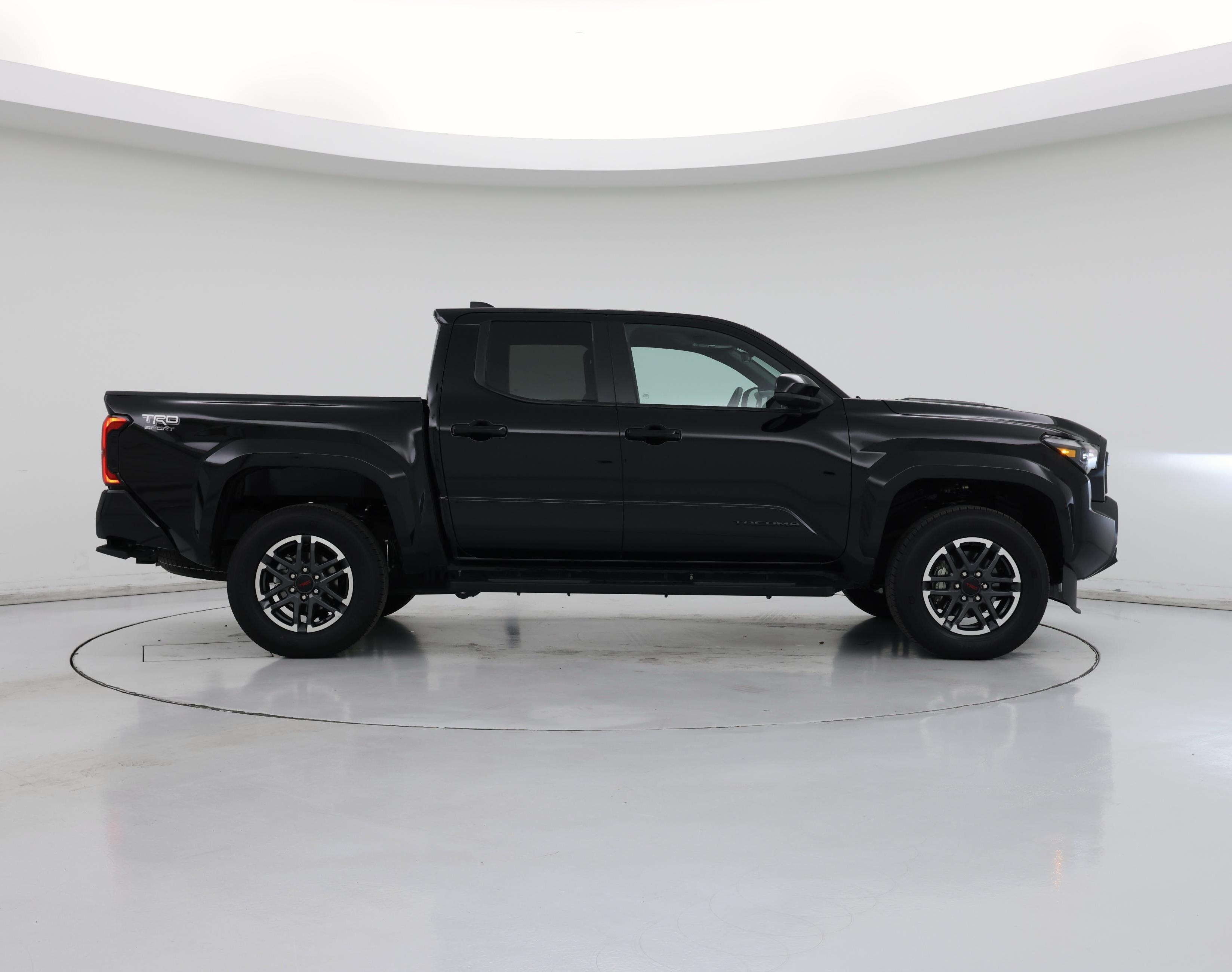 Thumbnail: 2024 Toyota Tacoma - 7