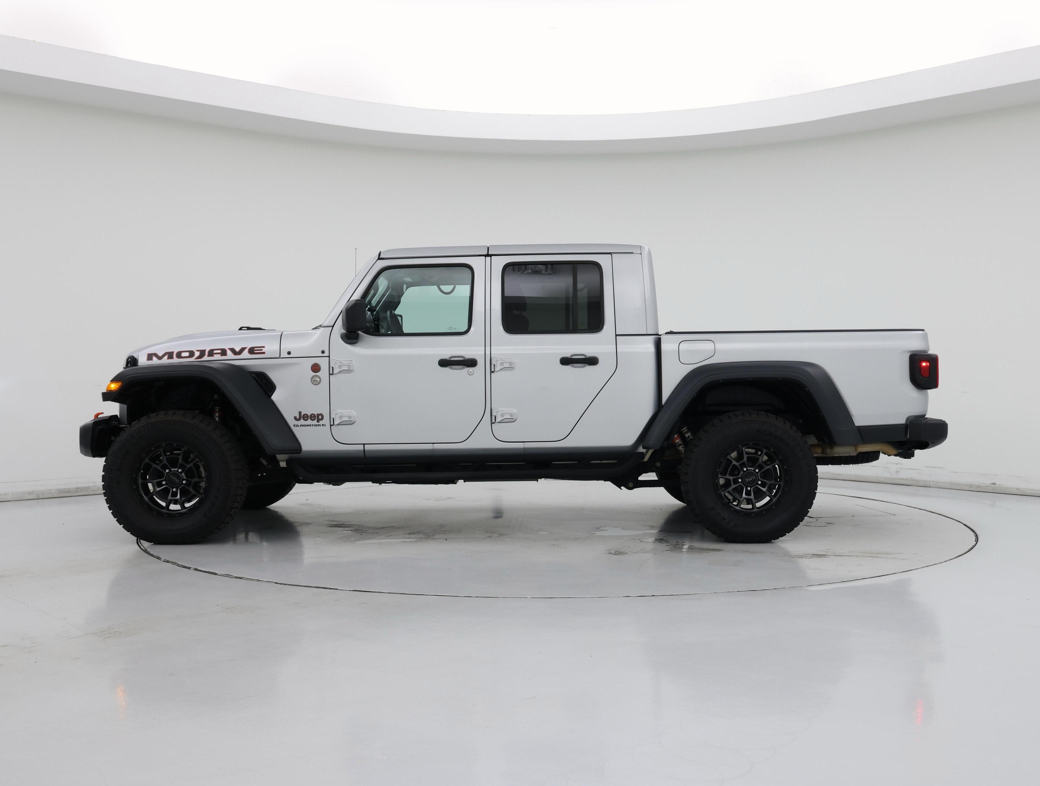 Thumbnail: 2023 Jeep Gladiator - 3