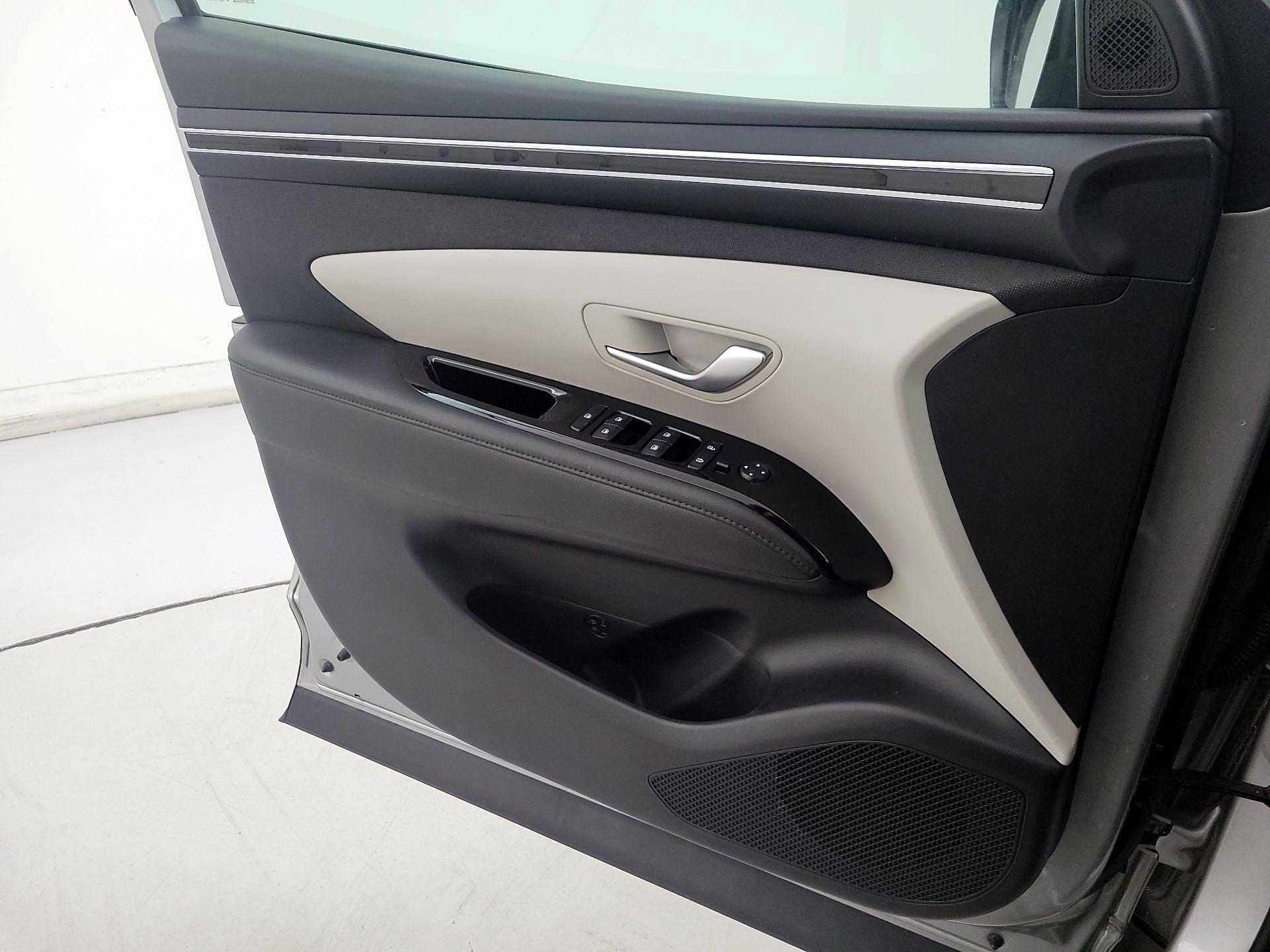 Thumbnail: 2023 Hyundai Tucson - 12