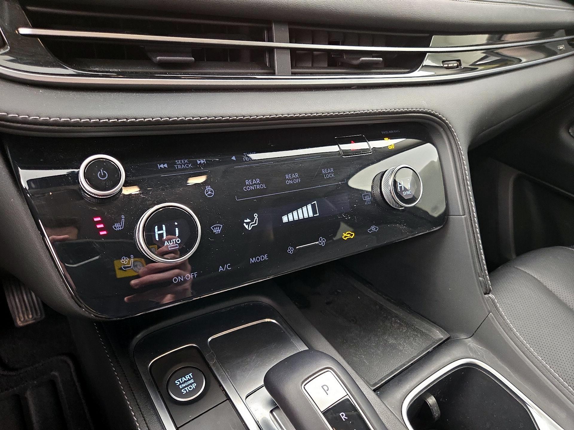 Thumbnail: 2024 INFINITI QX60 - 17