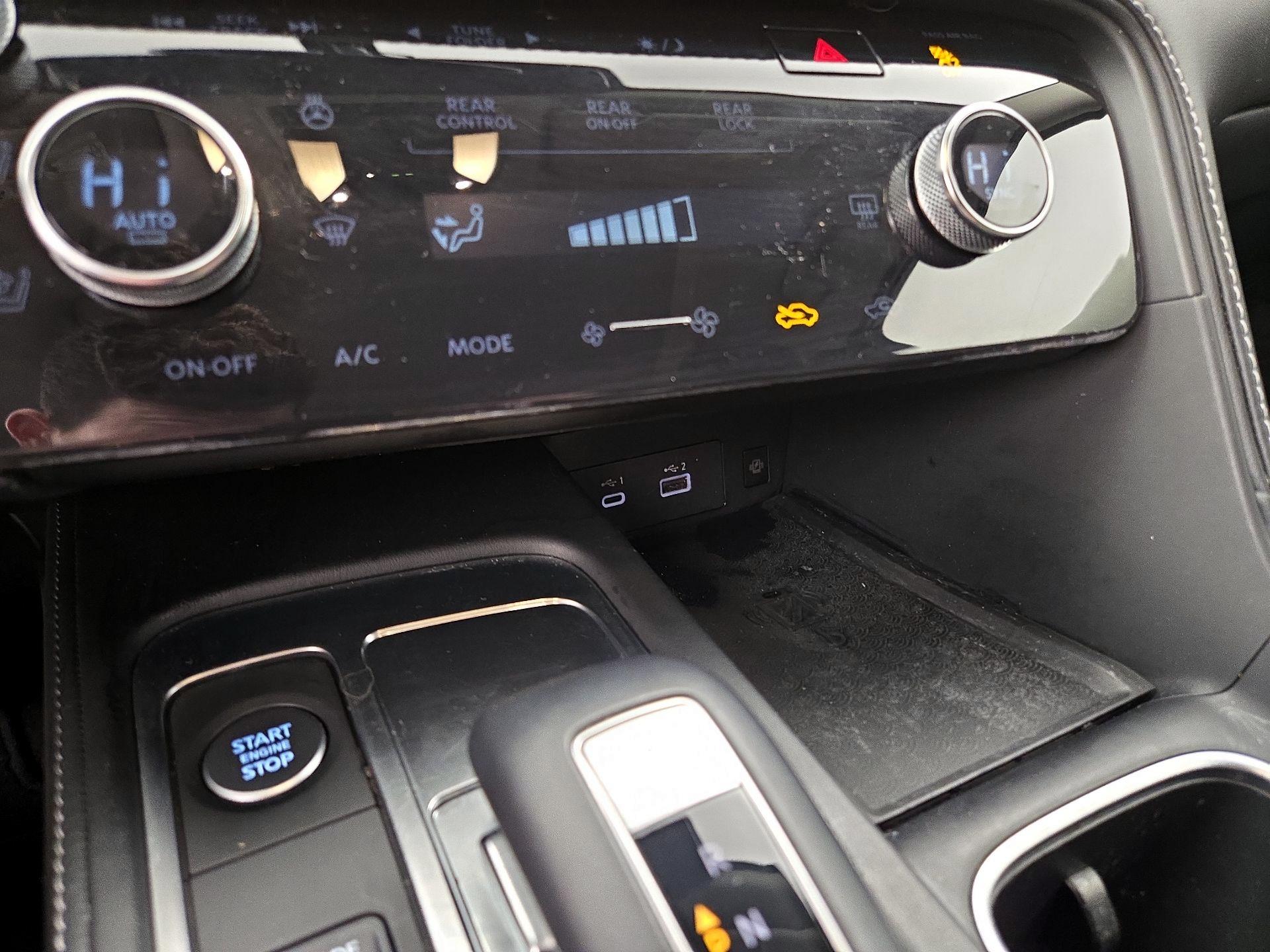 Thumbnail: 2024 INFINITI QX60 - 19