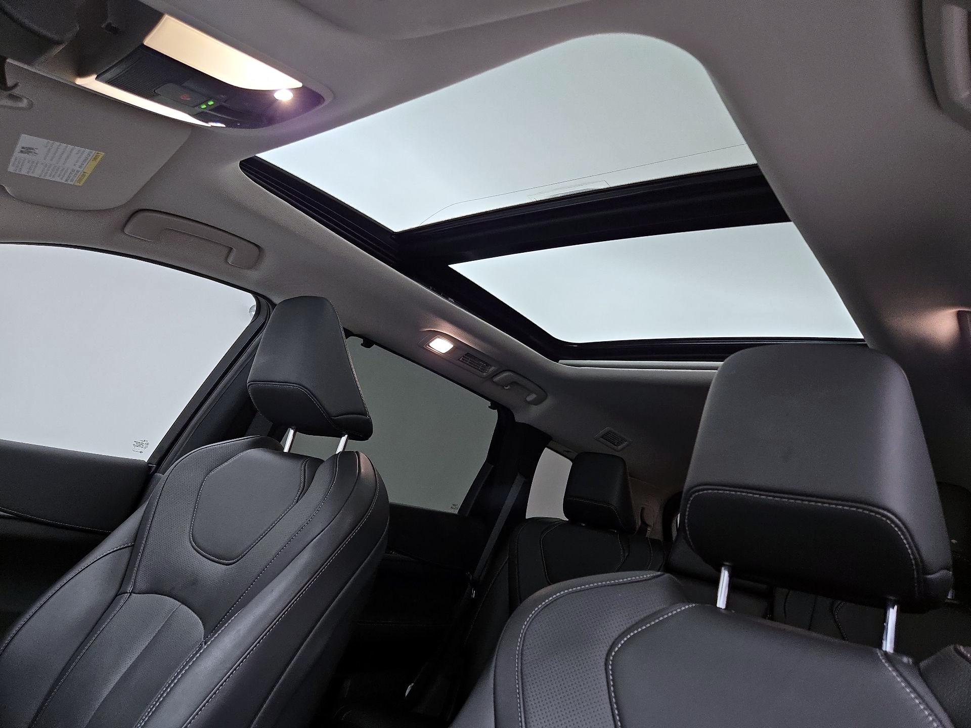 Thumbnail: 2024 INFINITI QX60 - 20