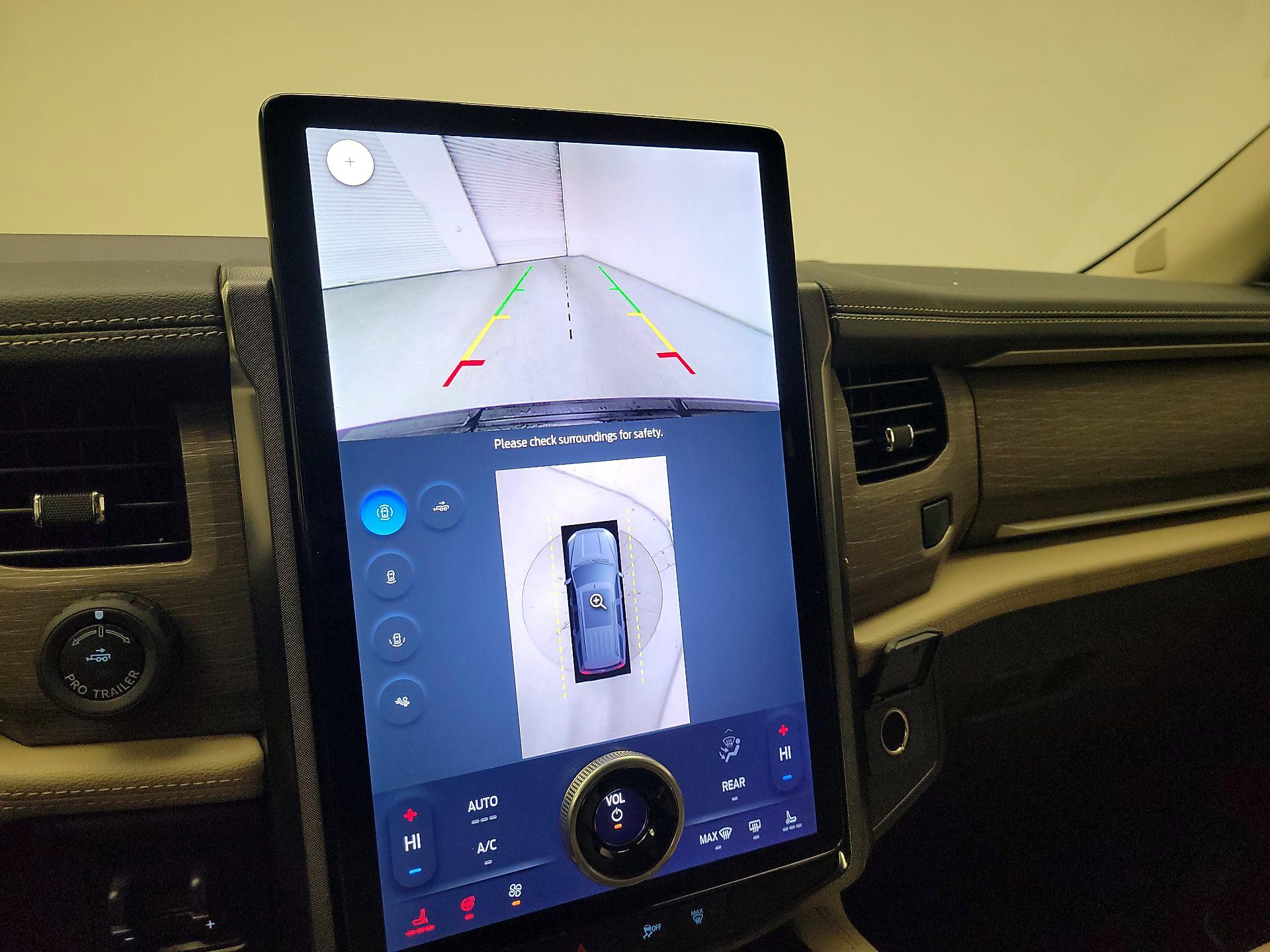 Thumbnail: 2024 Ford Expedition - 15