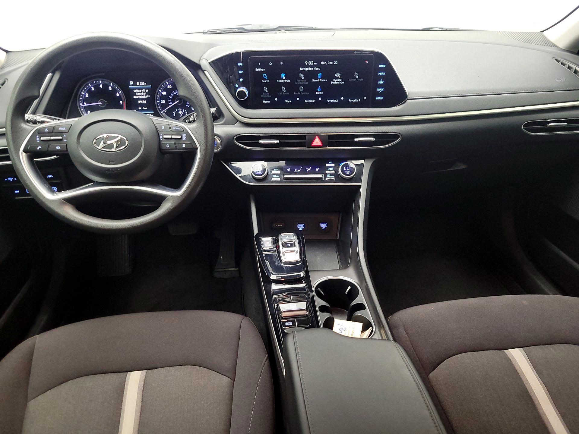 Thumbnail: 2023 Hyundai Sonata - 9