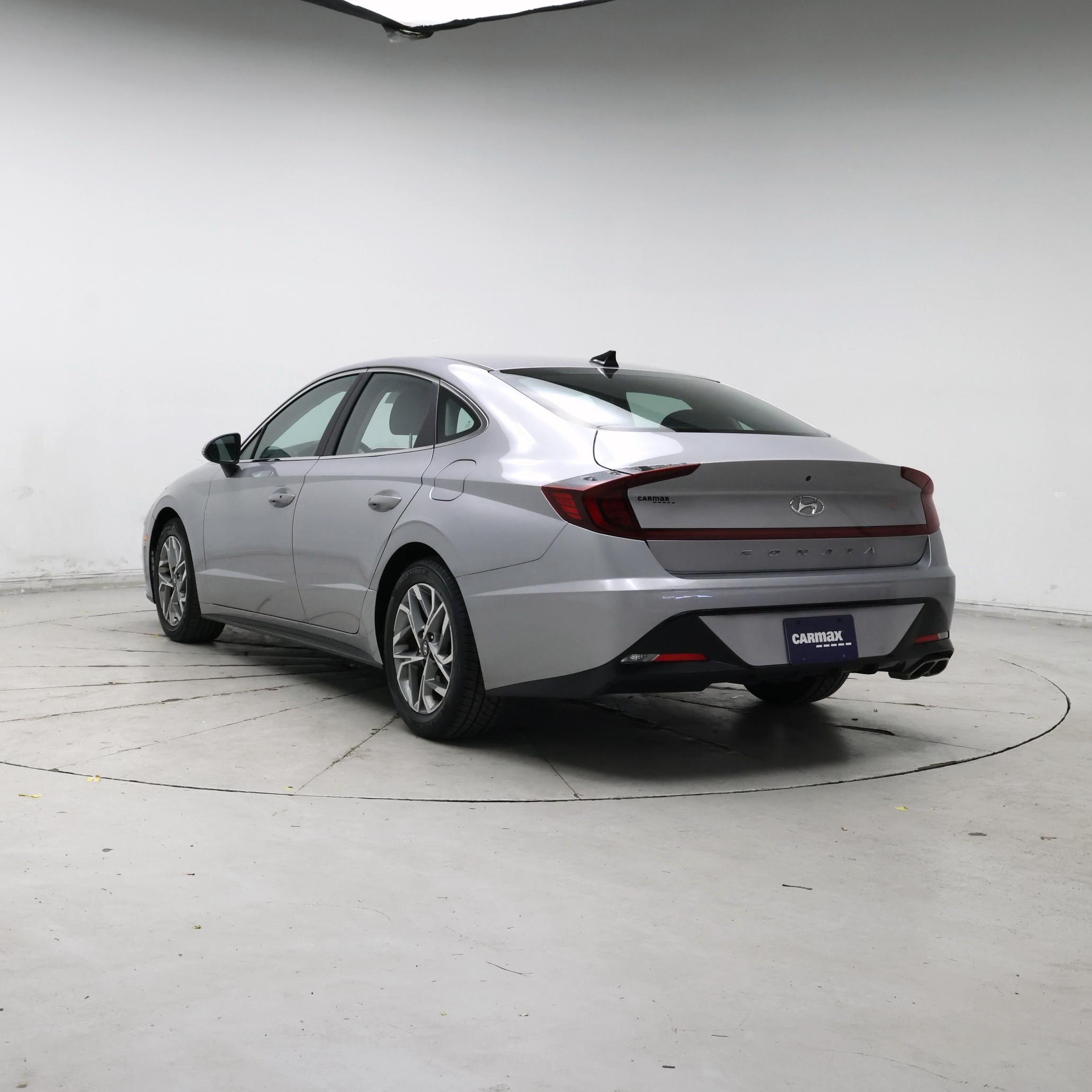 Thumbnail: 2023 Hyundai Sonata - 2