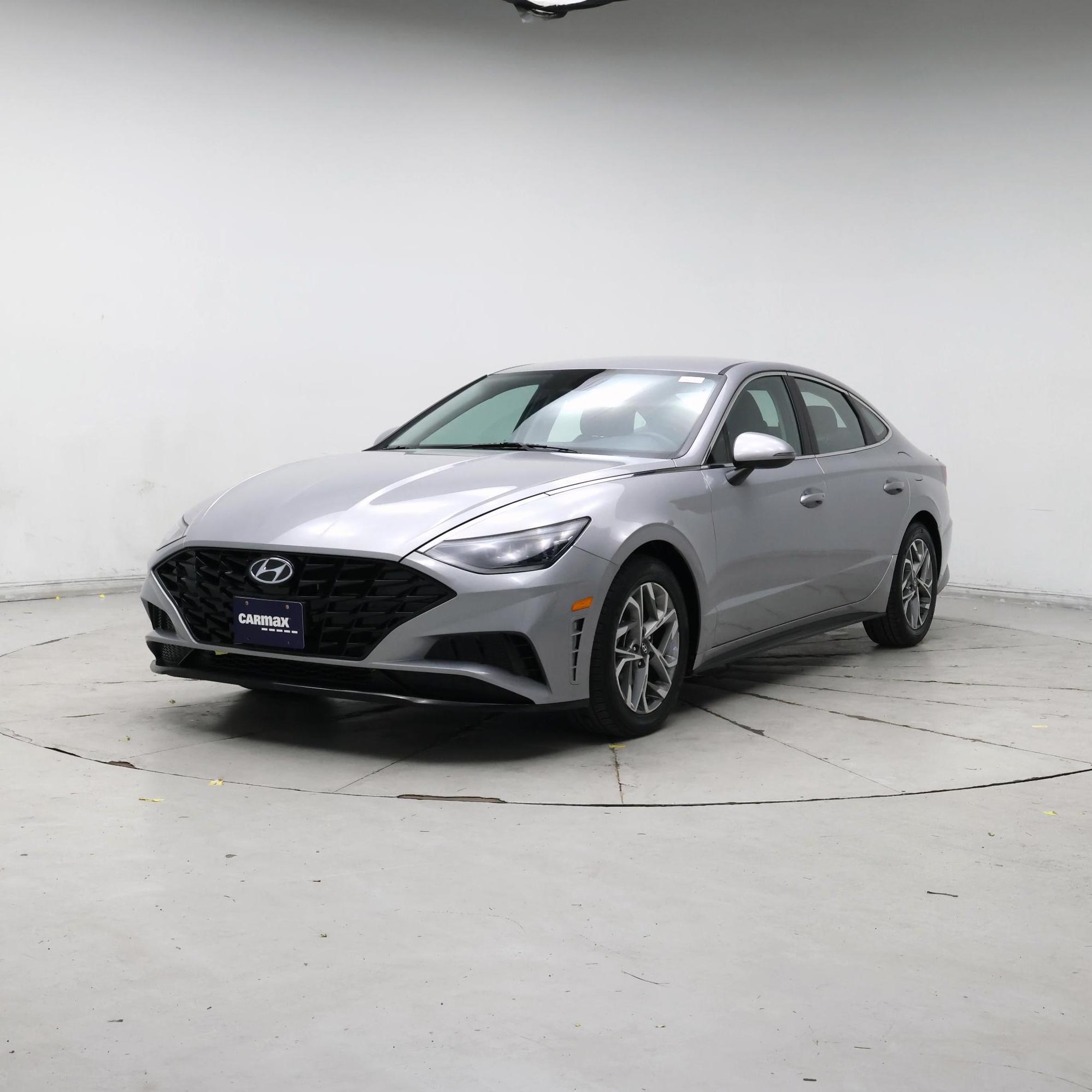 Thumbnail: 2023 Hyundai Sonata - 4