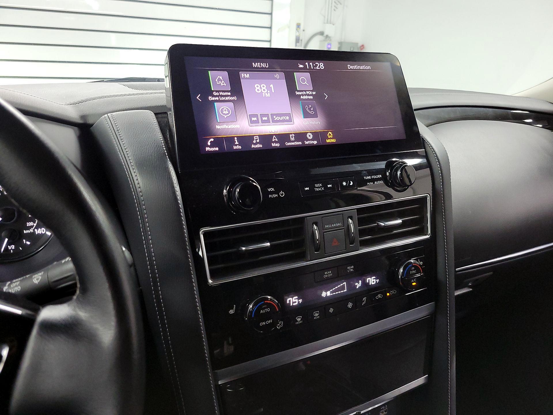 Thumbnail: 2024 INFINITI QX80 - 13