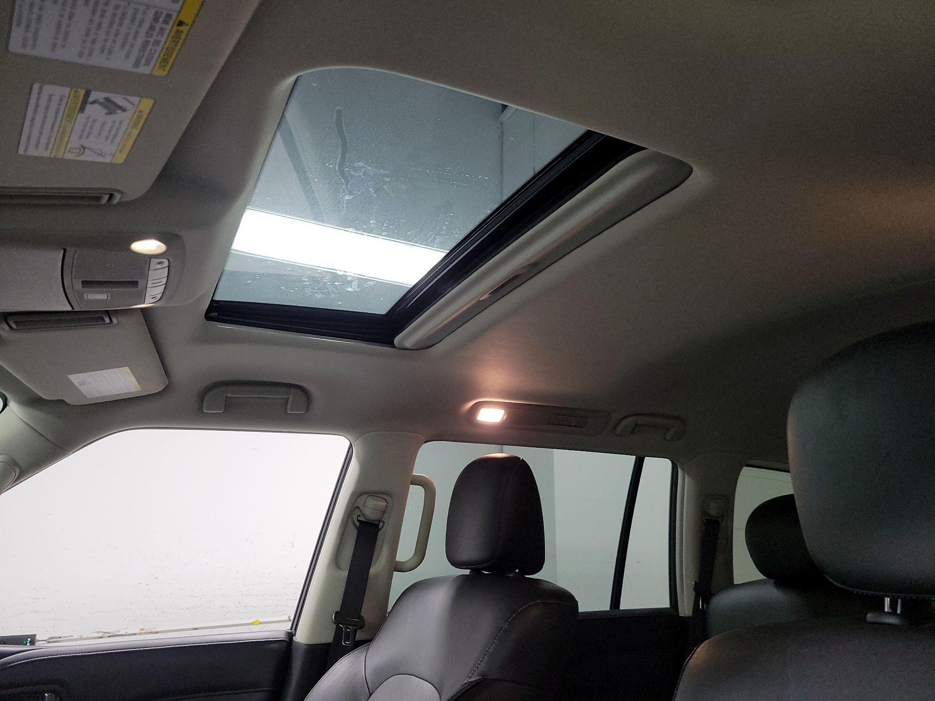 Thumbnail: 2024 INFINITI QX80 - 16