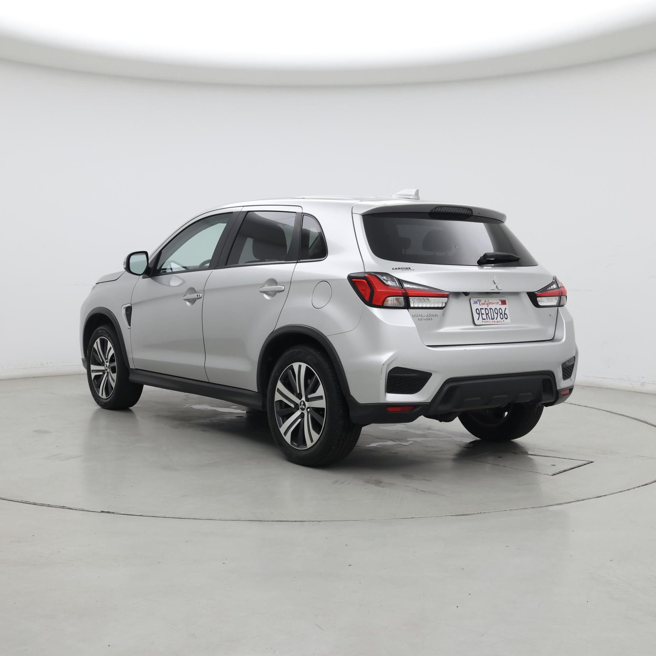 Thumbnail: 2023 Mitsubishi Outlander Sport - 2