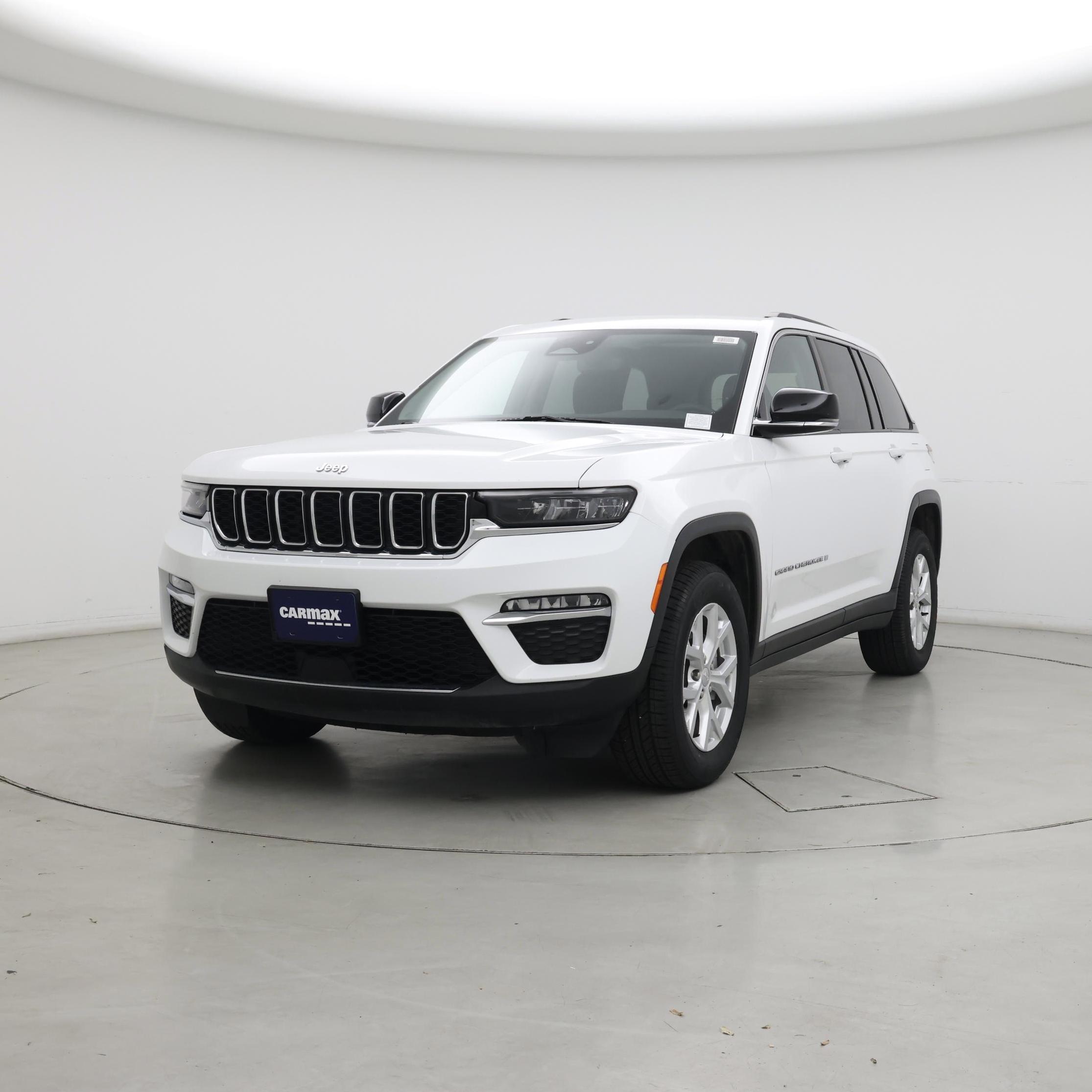 Thumbnail: 2023 Jeep Grand Cherokee - 4